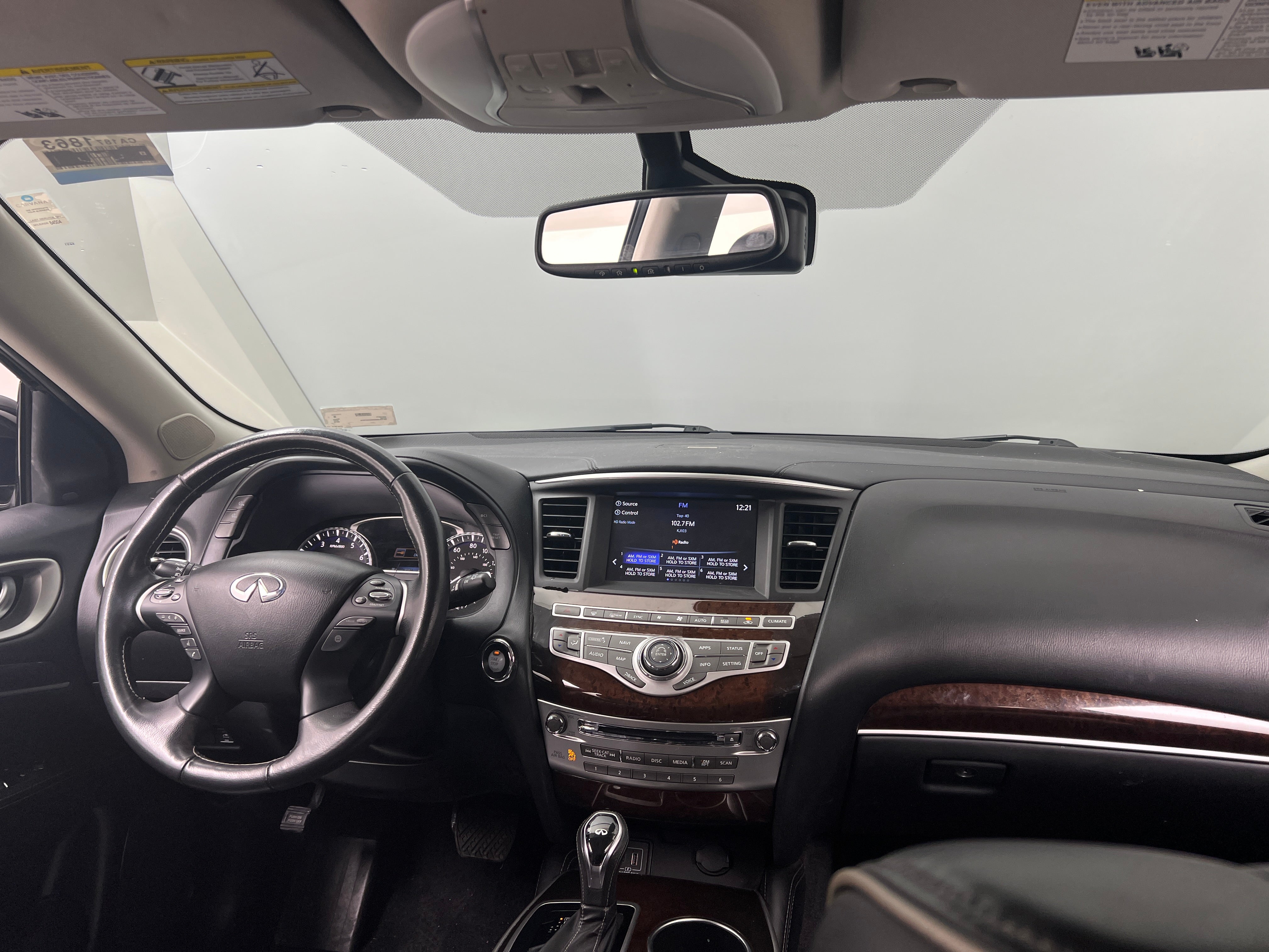 2019 INFINITI QX60 Luxe 3