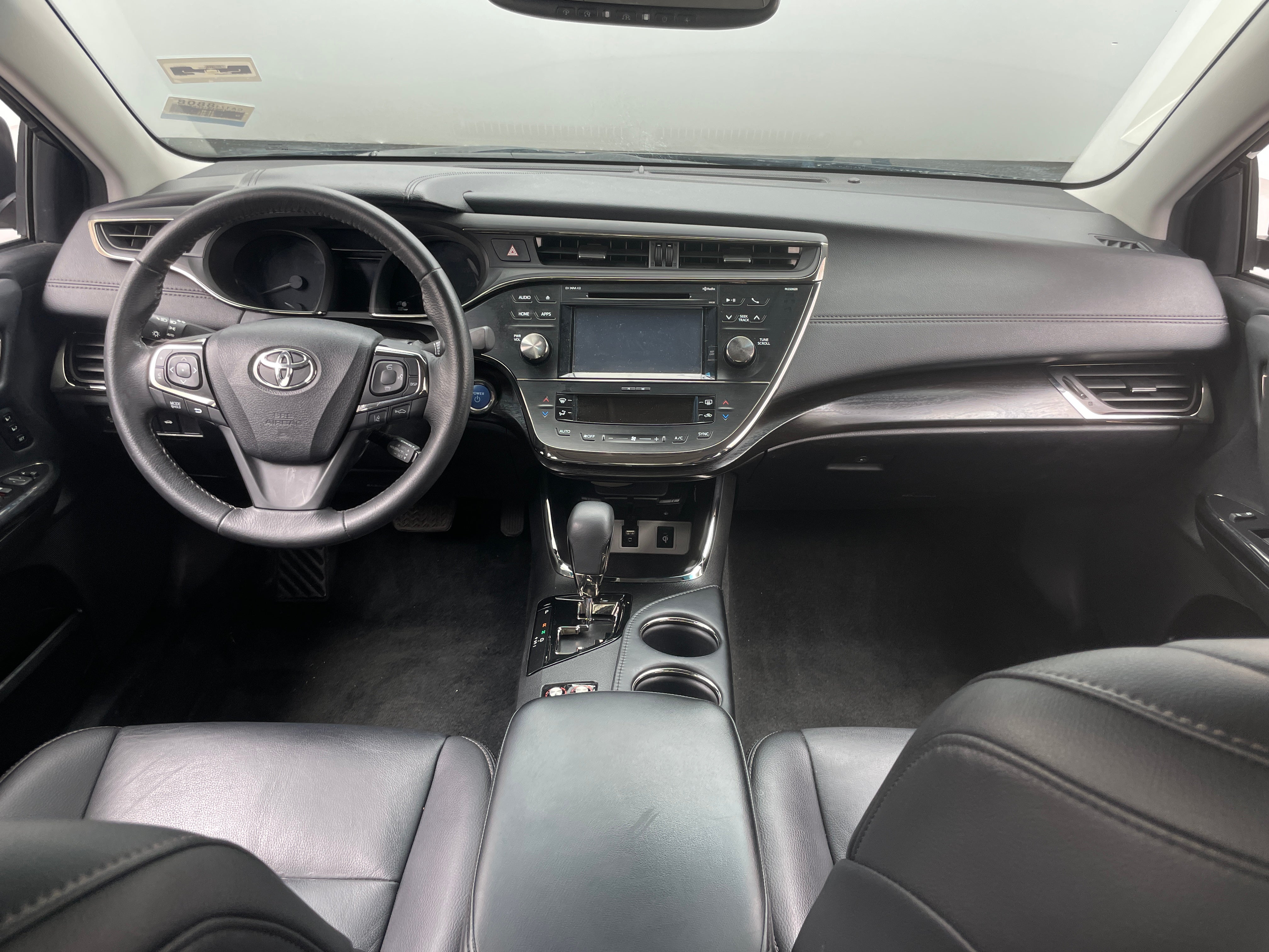 2018 Toyota Avalon XLE 2