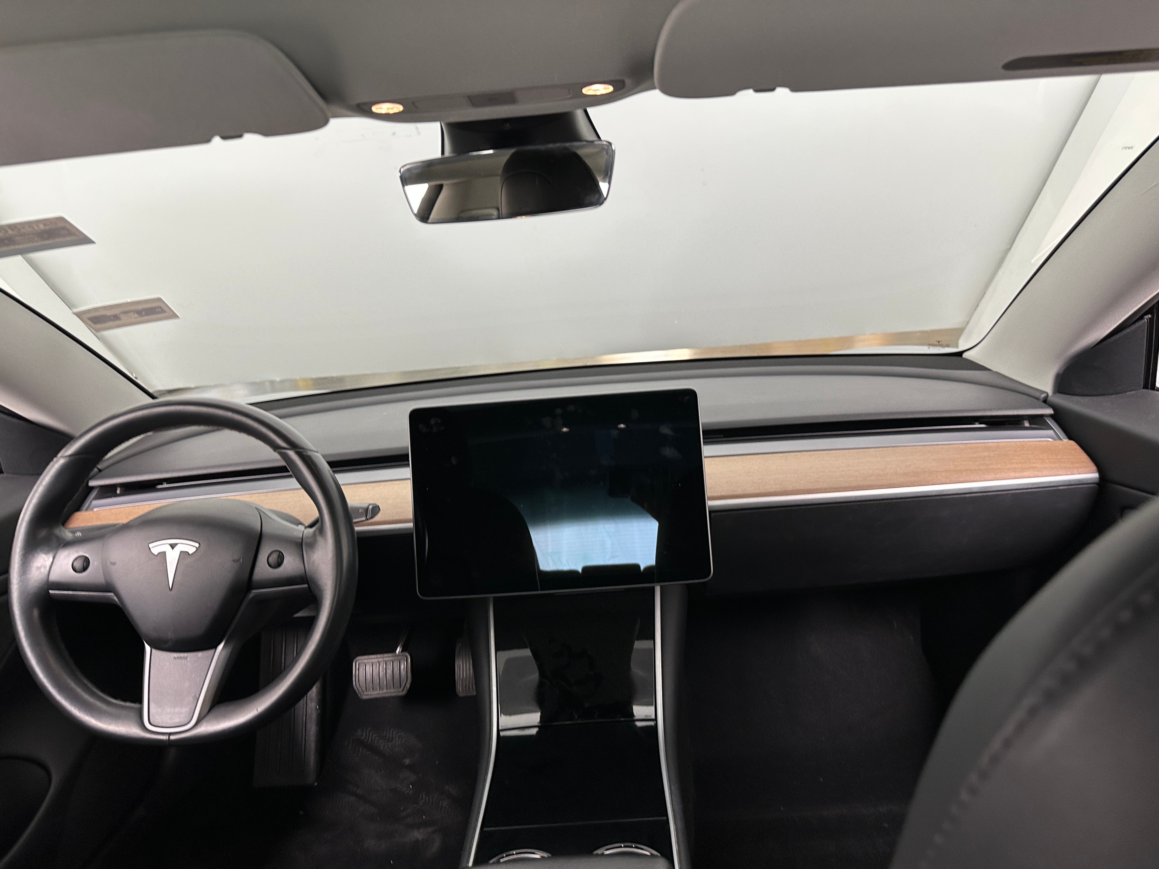 2018 Tesla Model 3 Long Range 3