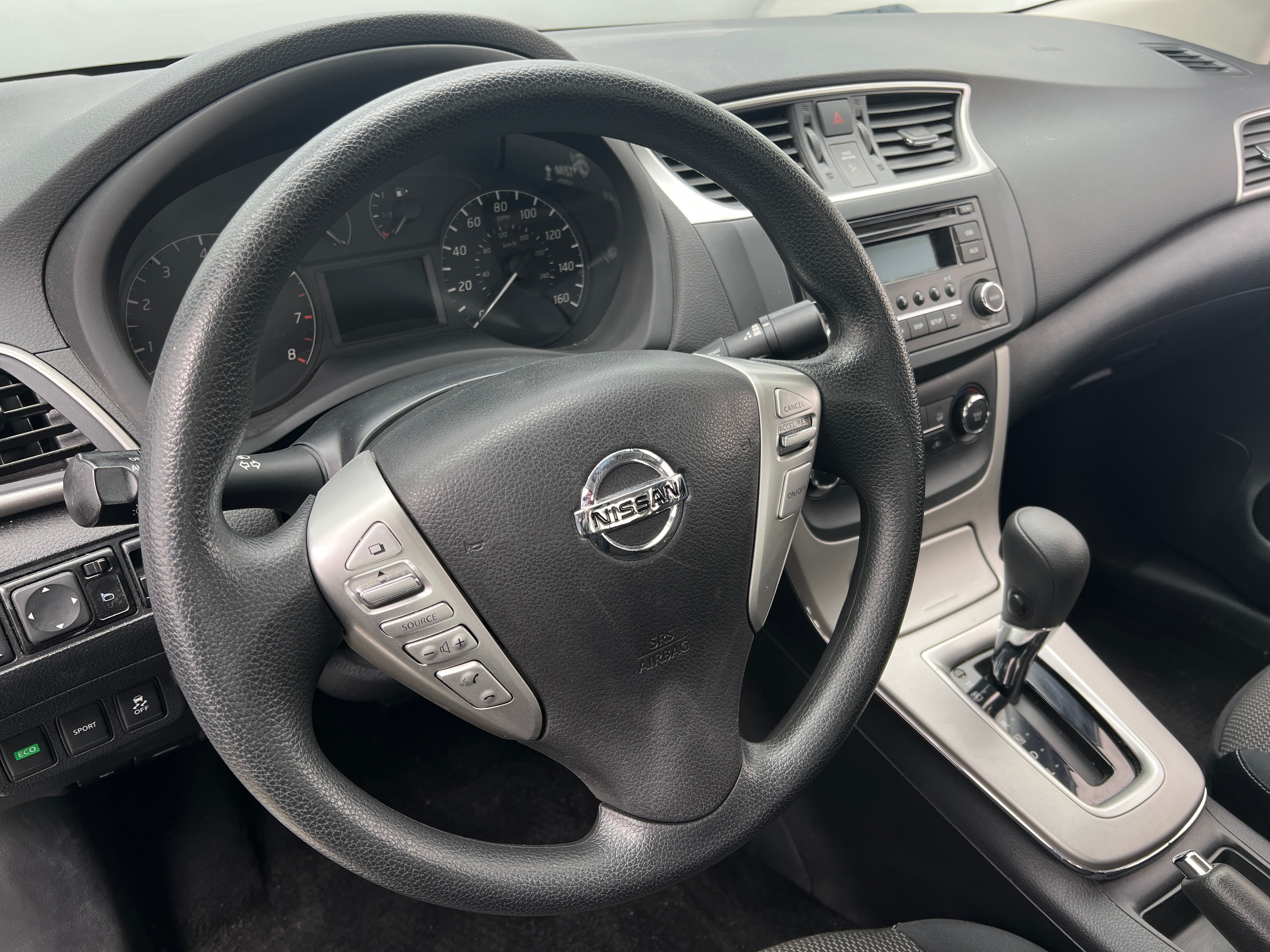 2015 Nissan Sentra S 5