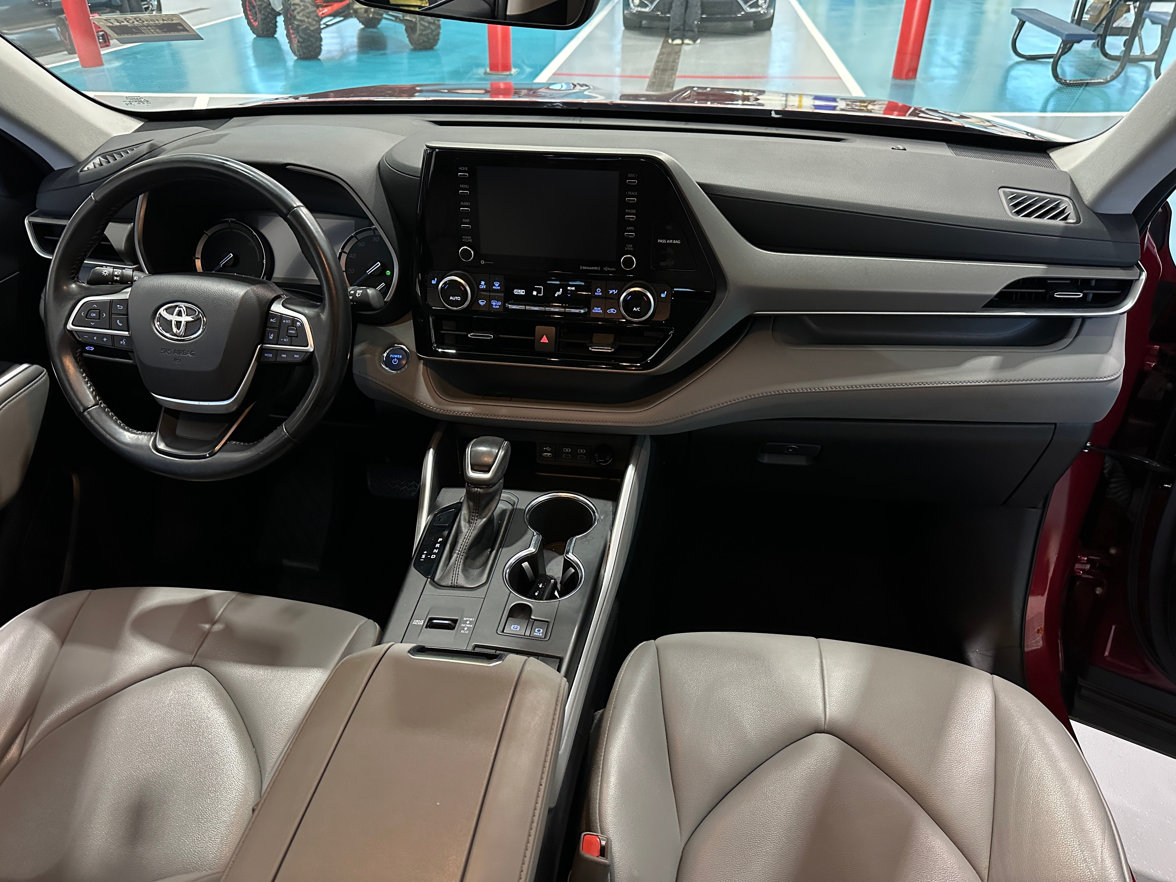 2022 Toyota Highlander XLE 3