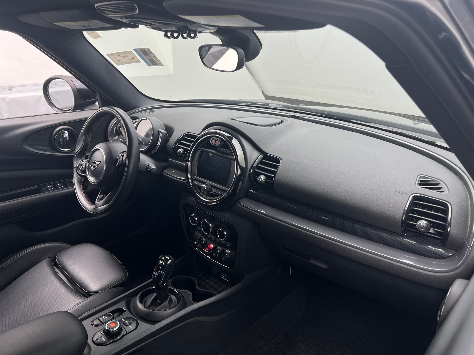Thumbnail: 2020 MINI Cooper Clubman - 3