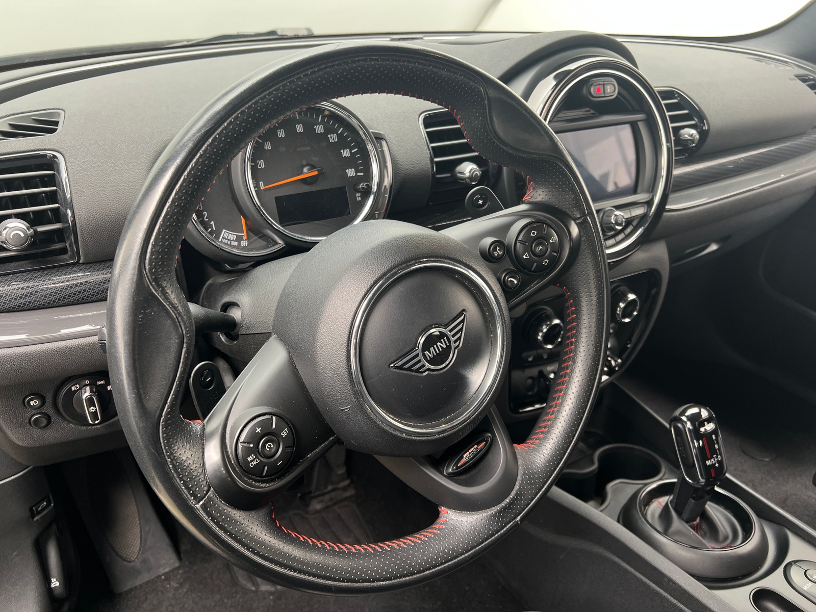 Thumbnail: 2020 MINI Cooper Clubman - 5
