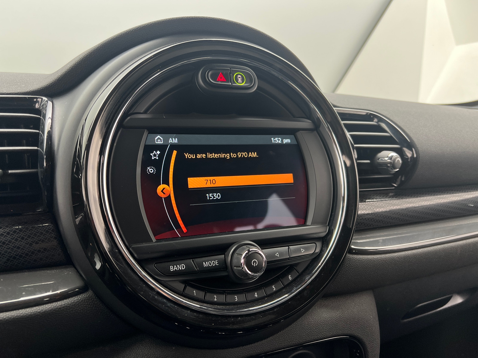 Thumbnail: 2020 MINI Cooper Clubman - 4