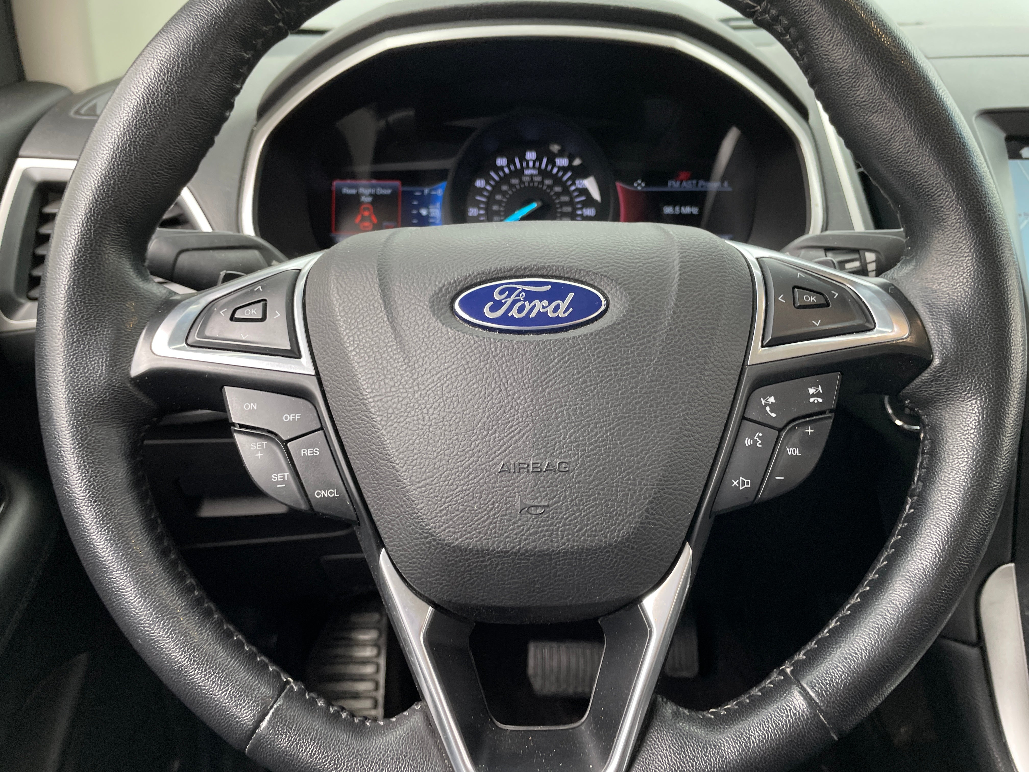 2016 Ford Edge SEL 5