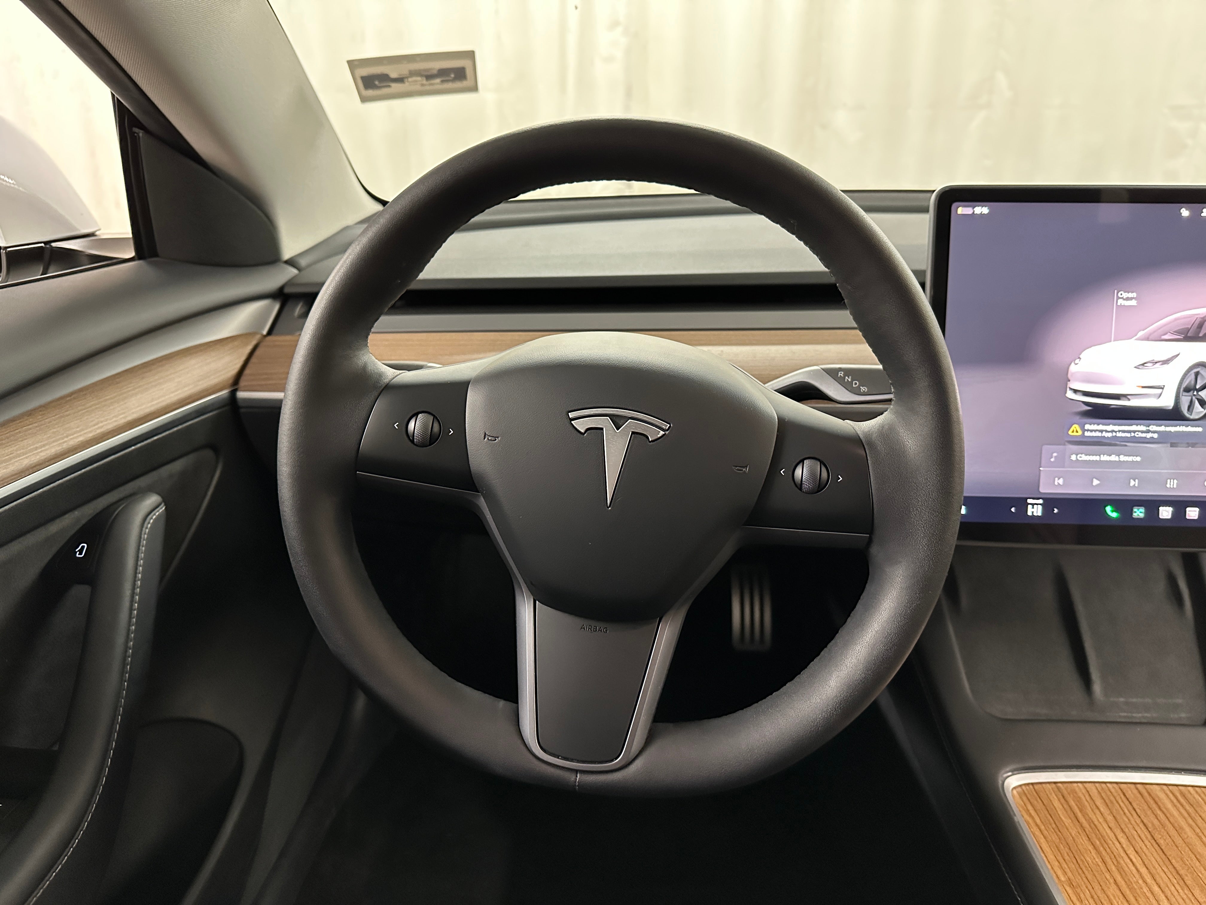 2023 Tesla Model 3 Standard Range 4