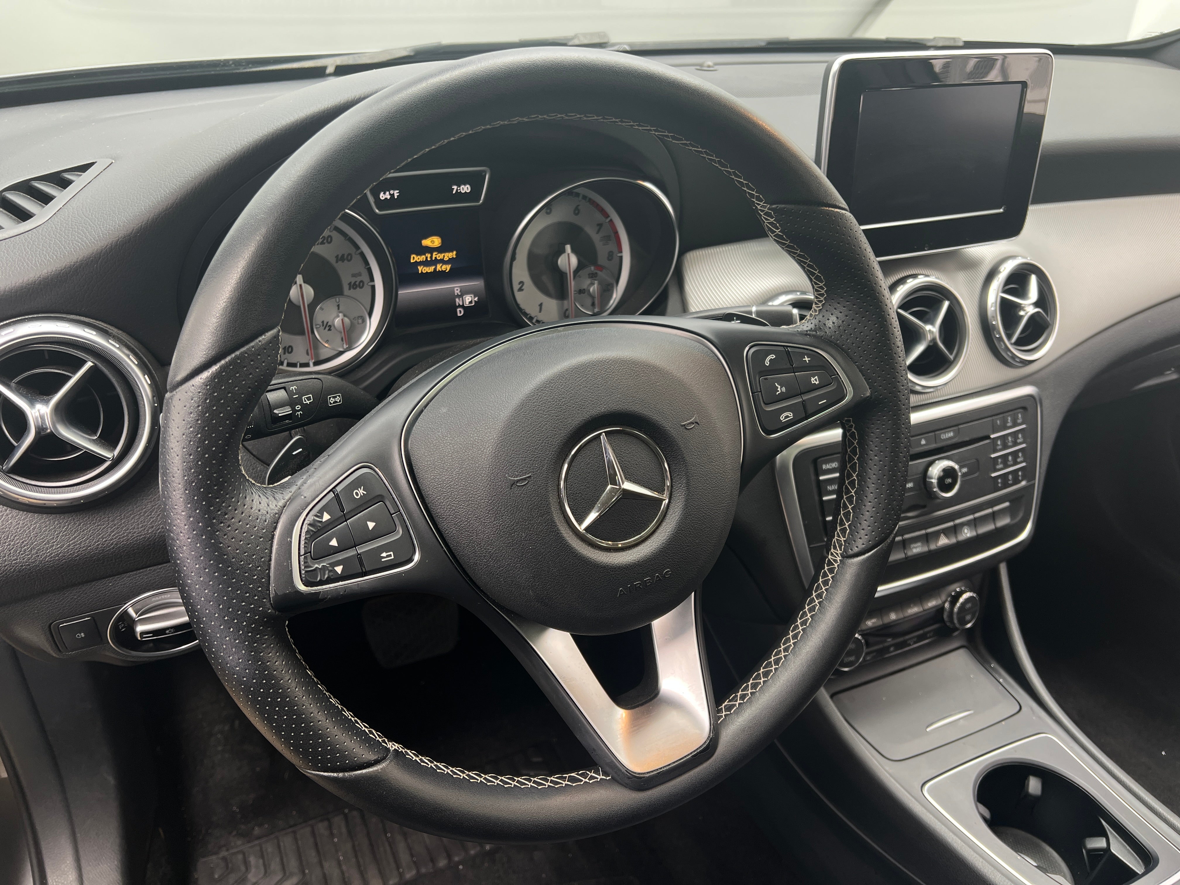 2016 Mercedes-Benz GLA 250 5