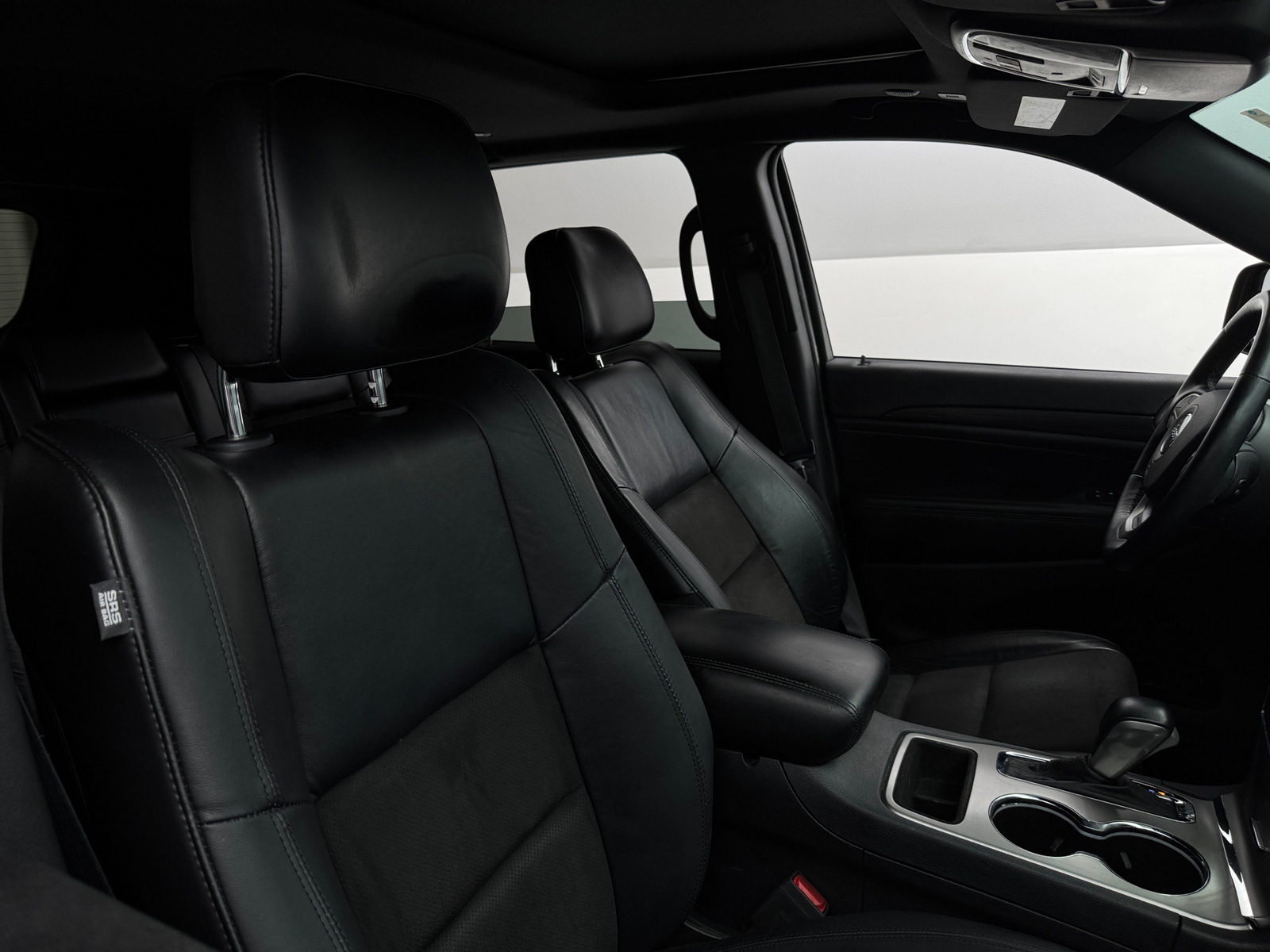 Thumbnail: 2019 Jeep Grand Cherokee - 6