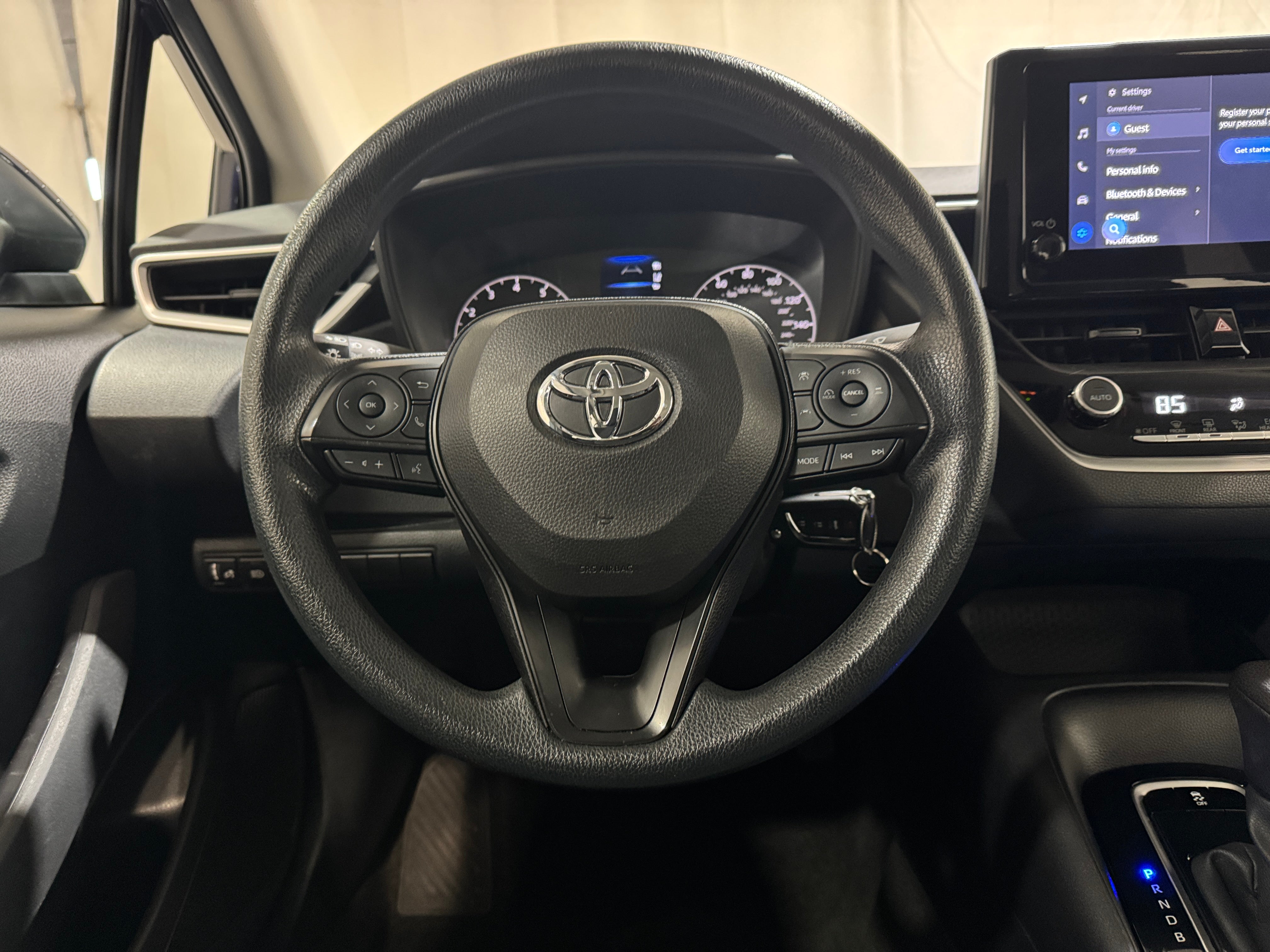 2023 Toyota Corolla LE 5