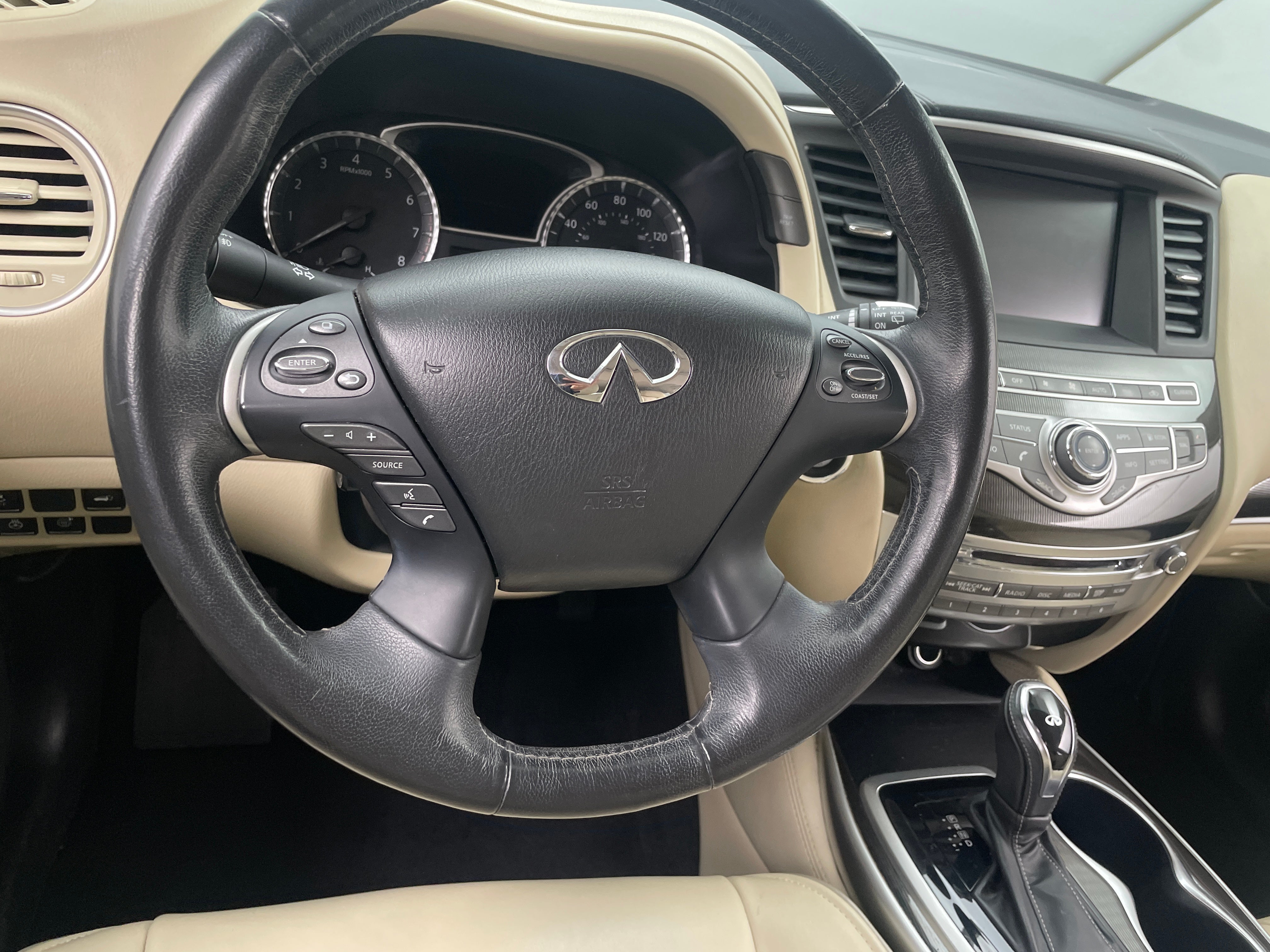 2019 INFINITI QX60 Luxe 4