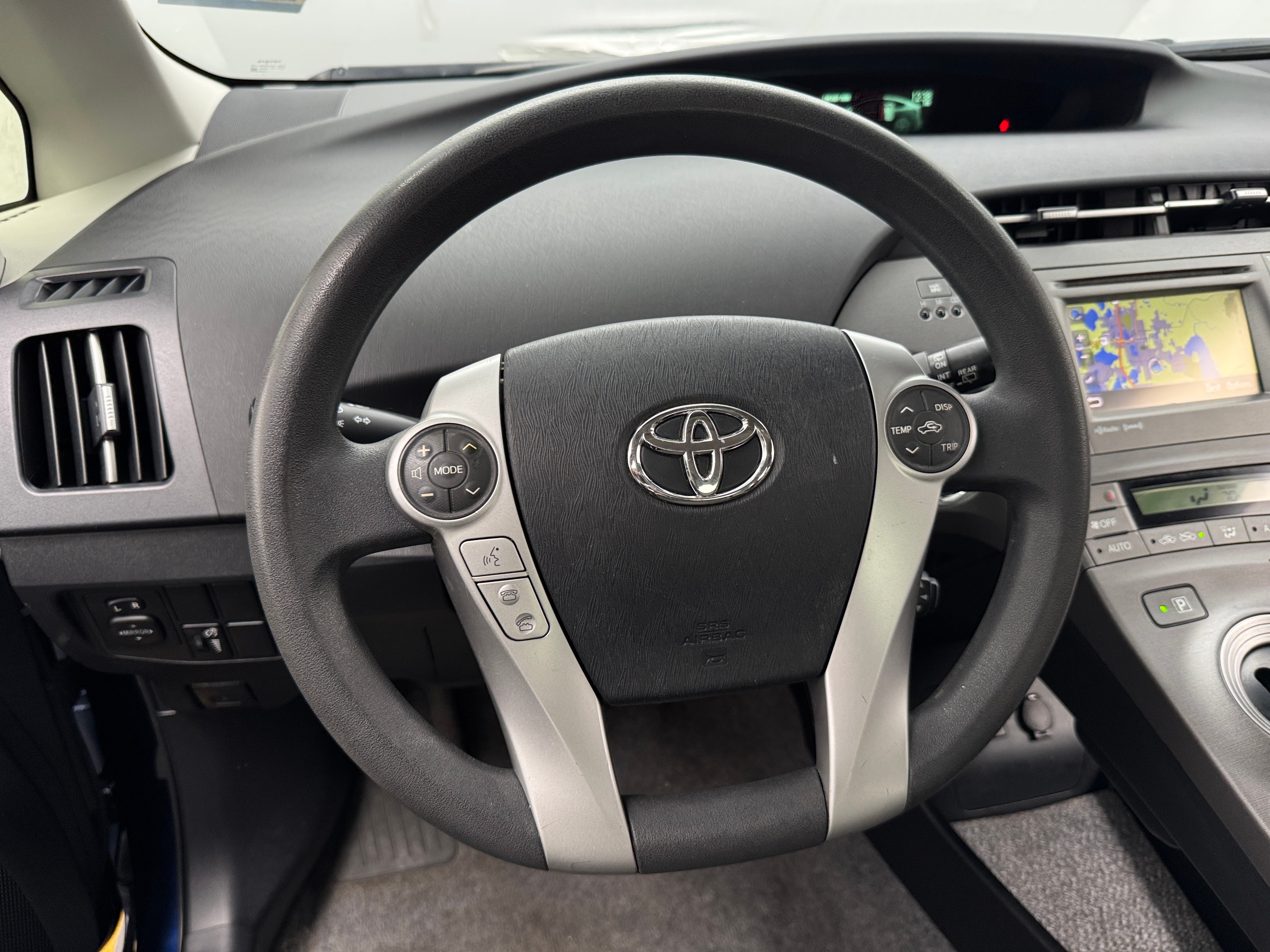 2012 Toyota Prius Three 5