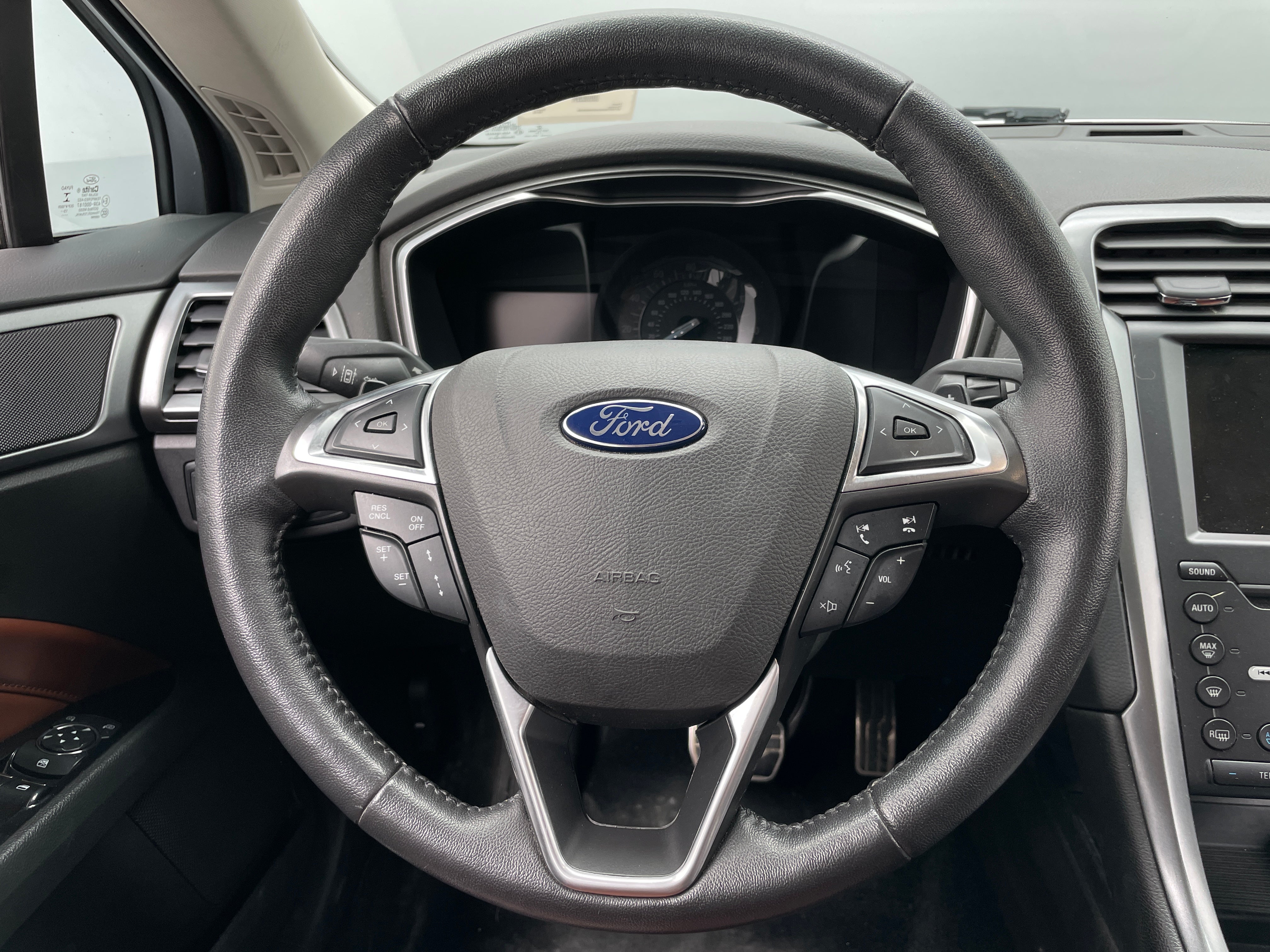 2016 Ford Fusion Titanium 4