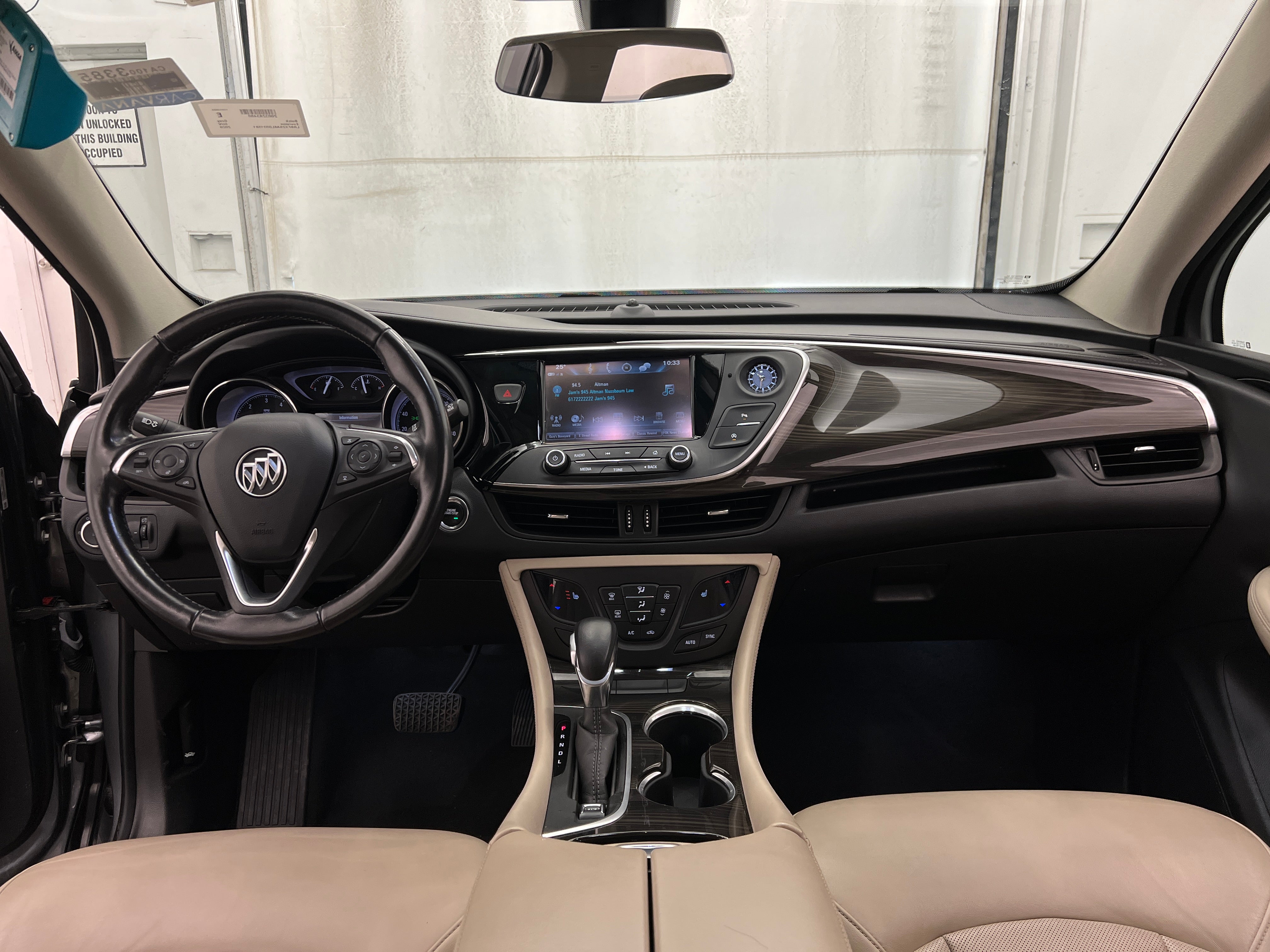 2020 Buick Envision Essence 2