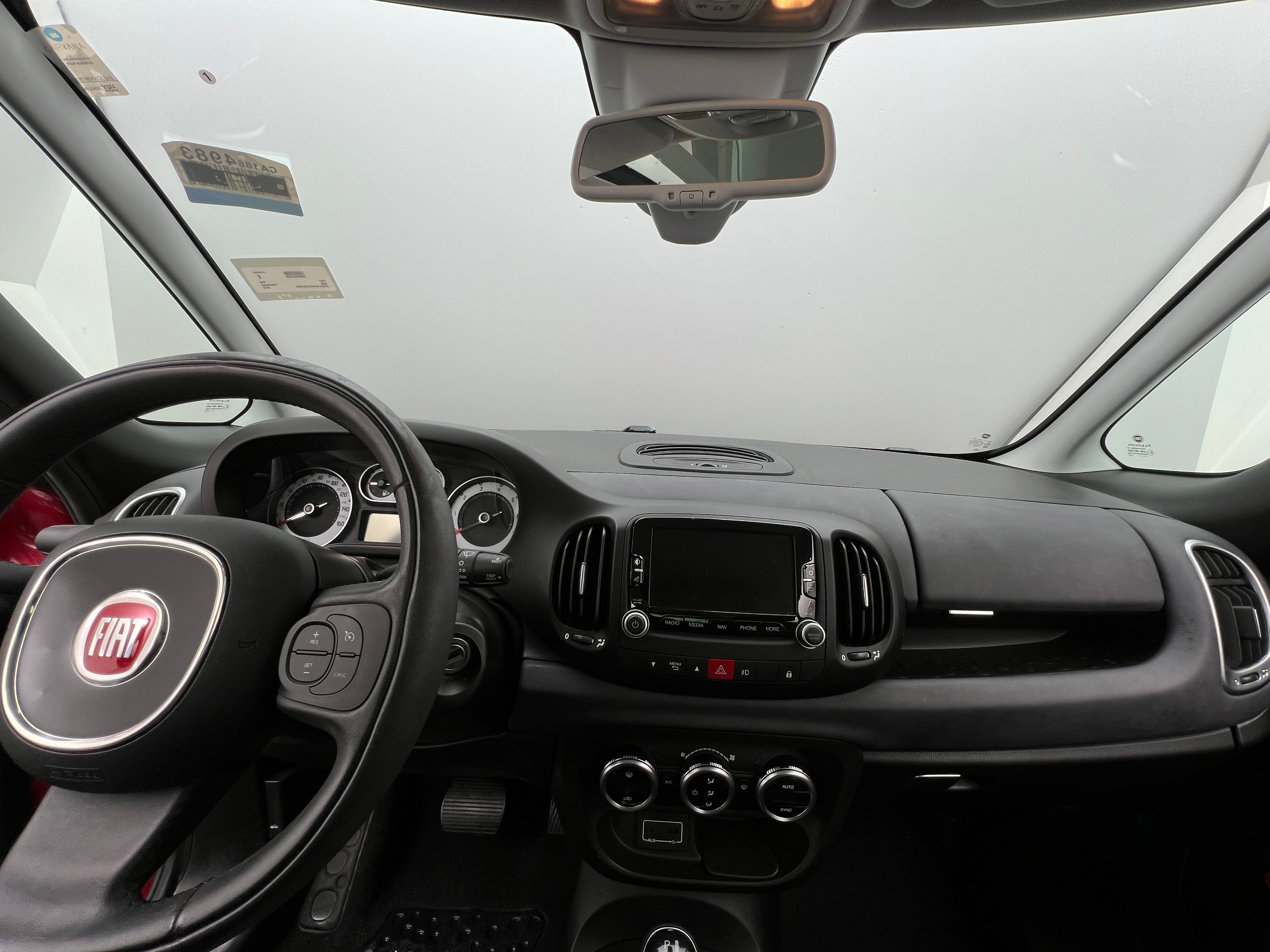 2016 Fiat 500L Trekking 2