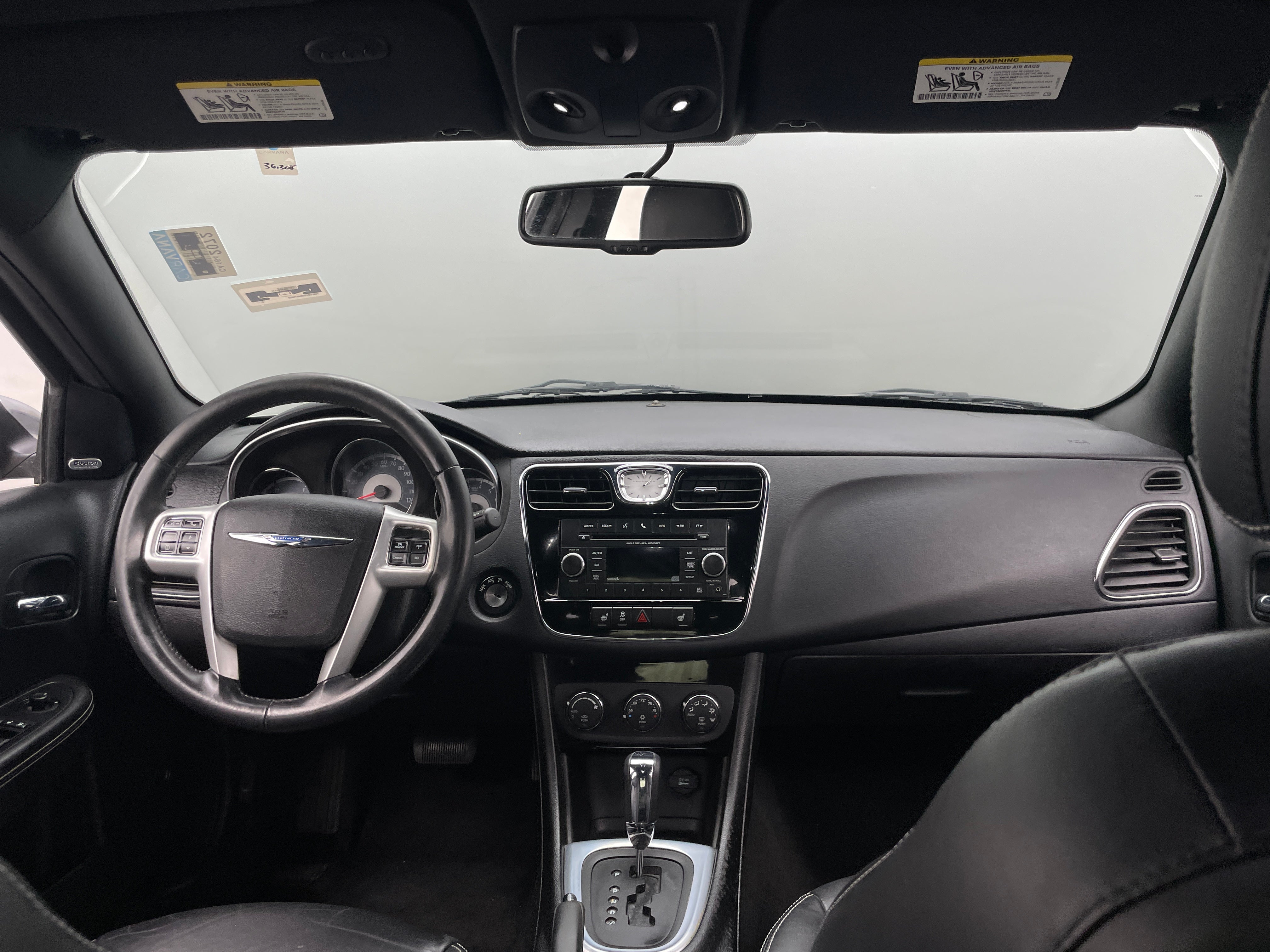 2013 Chrysler 200 Limited 3