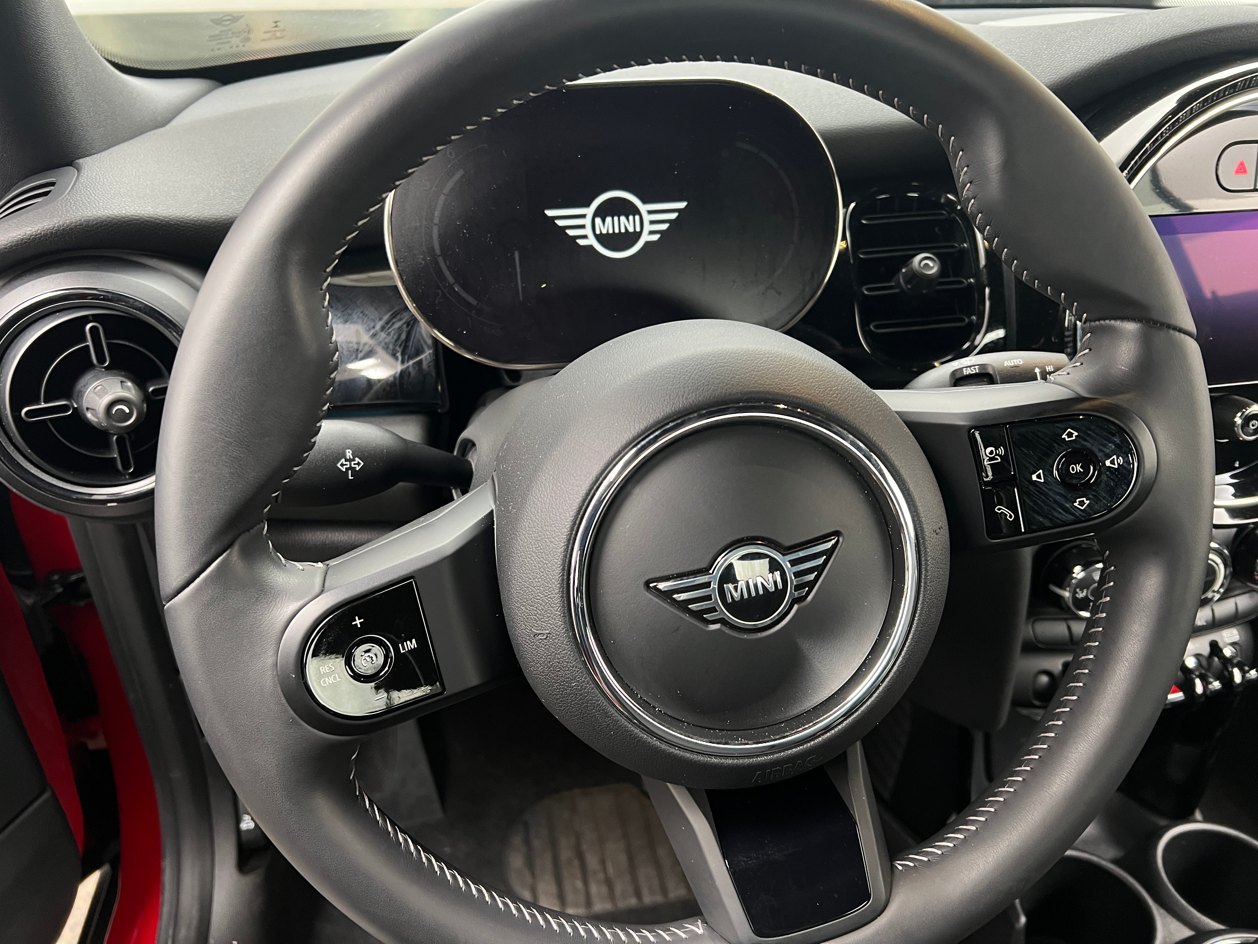 2022 MINI Cooper Convertible S 4