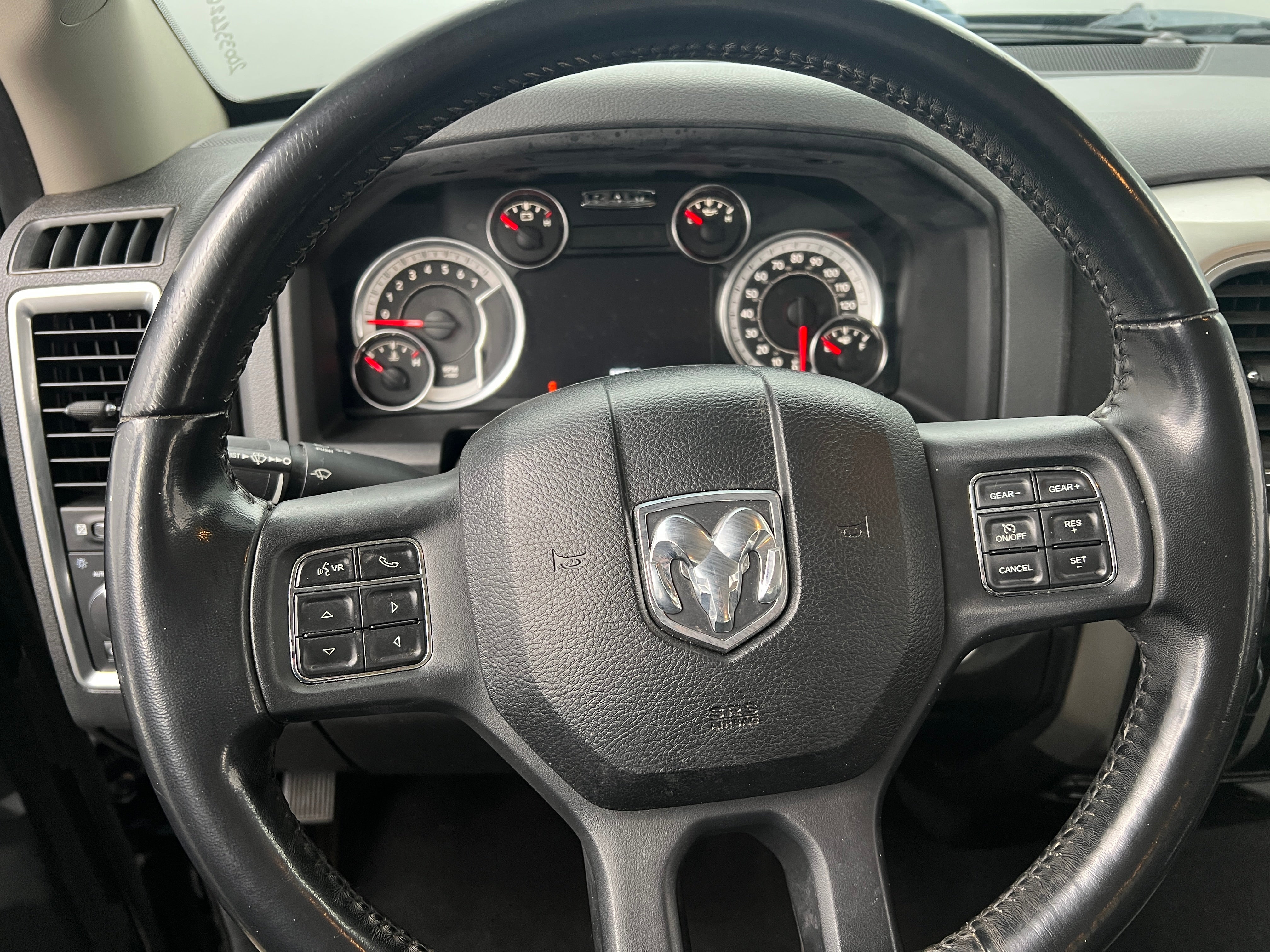 2019 RAM 1500 Classic SLT 5