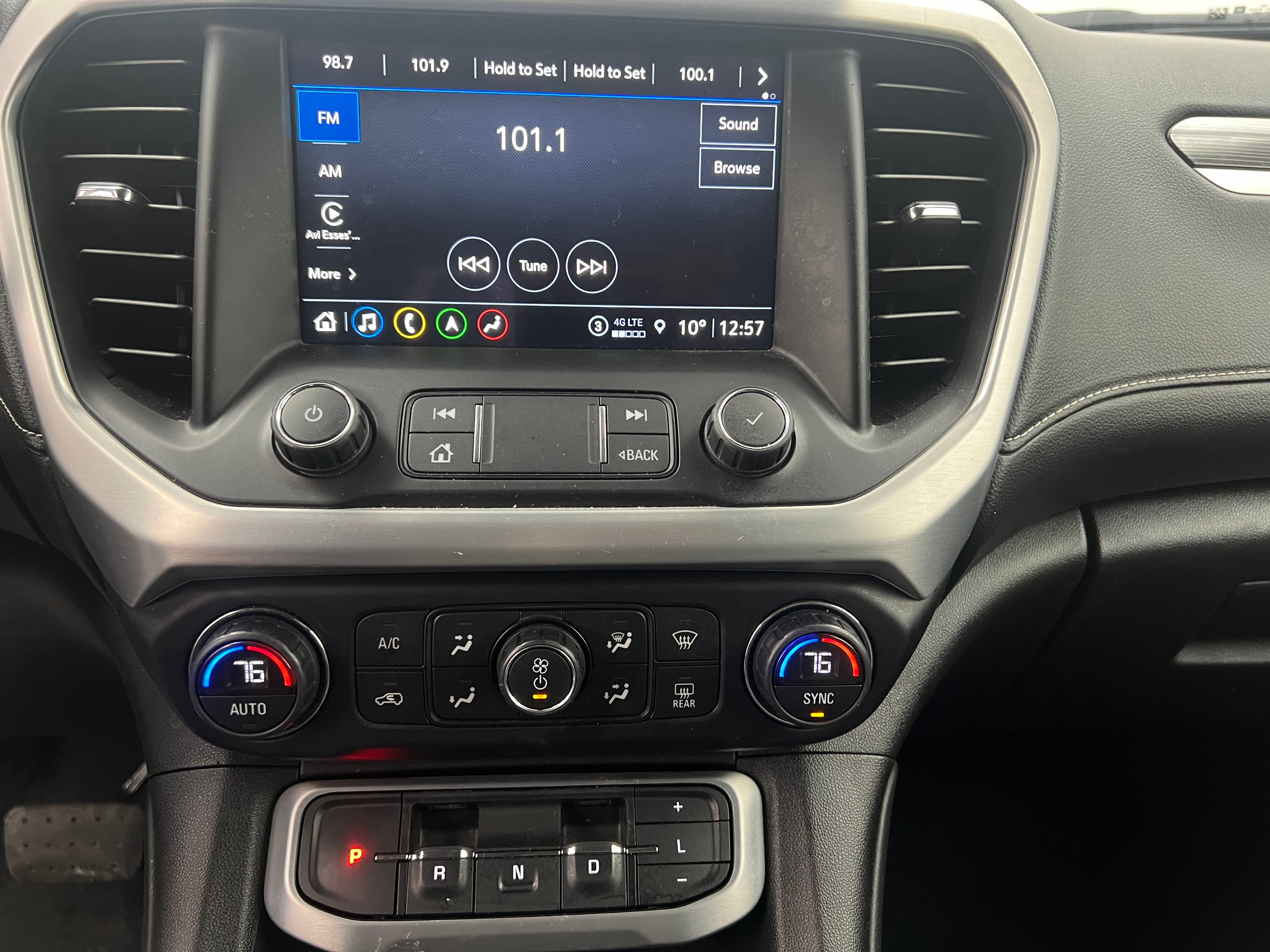 2022 GMC Acadia SLT 4