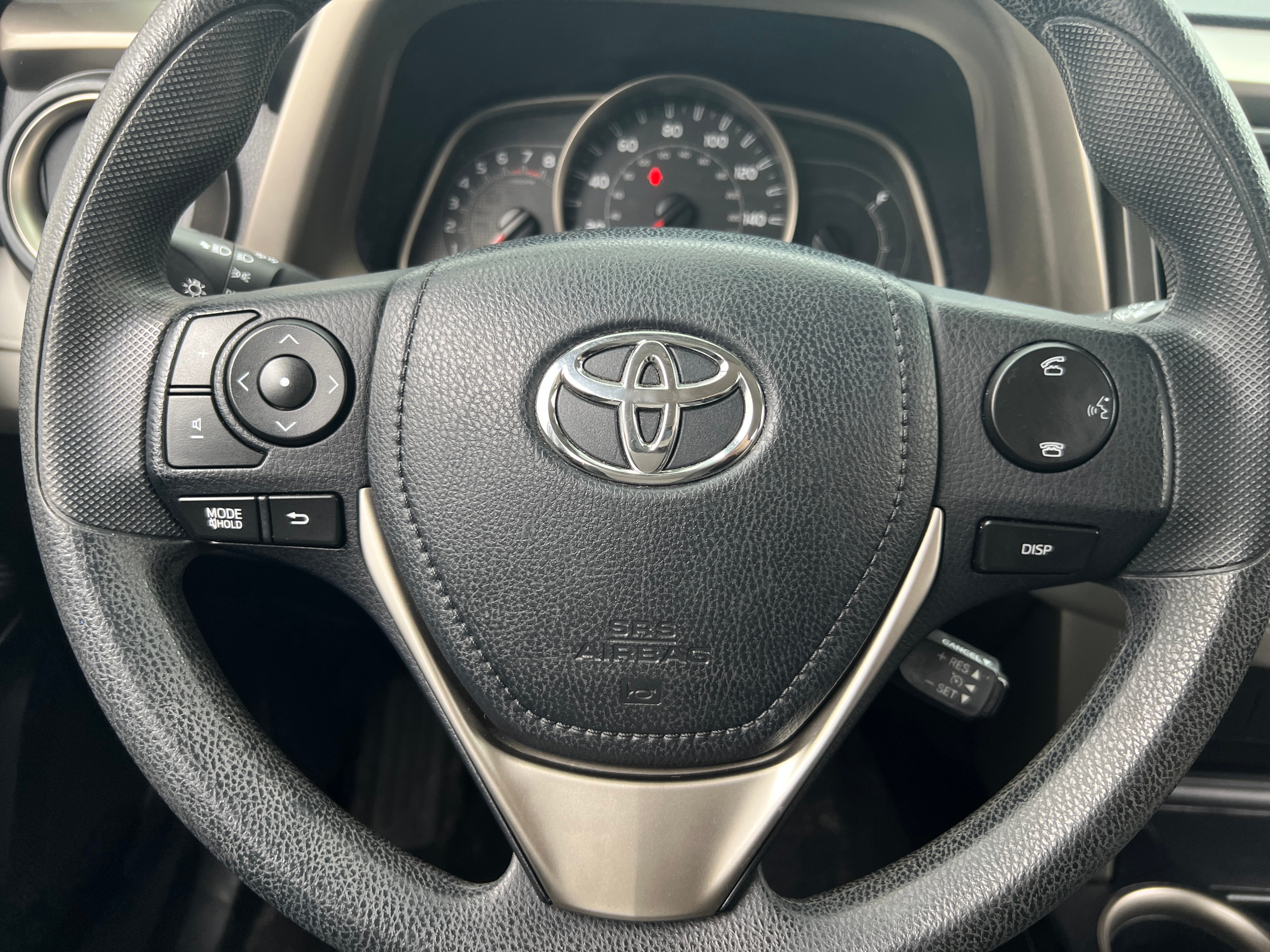 2014 Toyota RAV4 LE 5