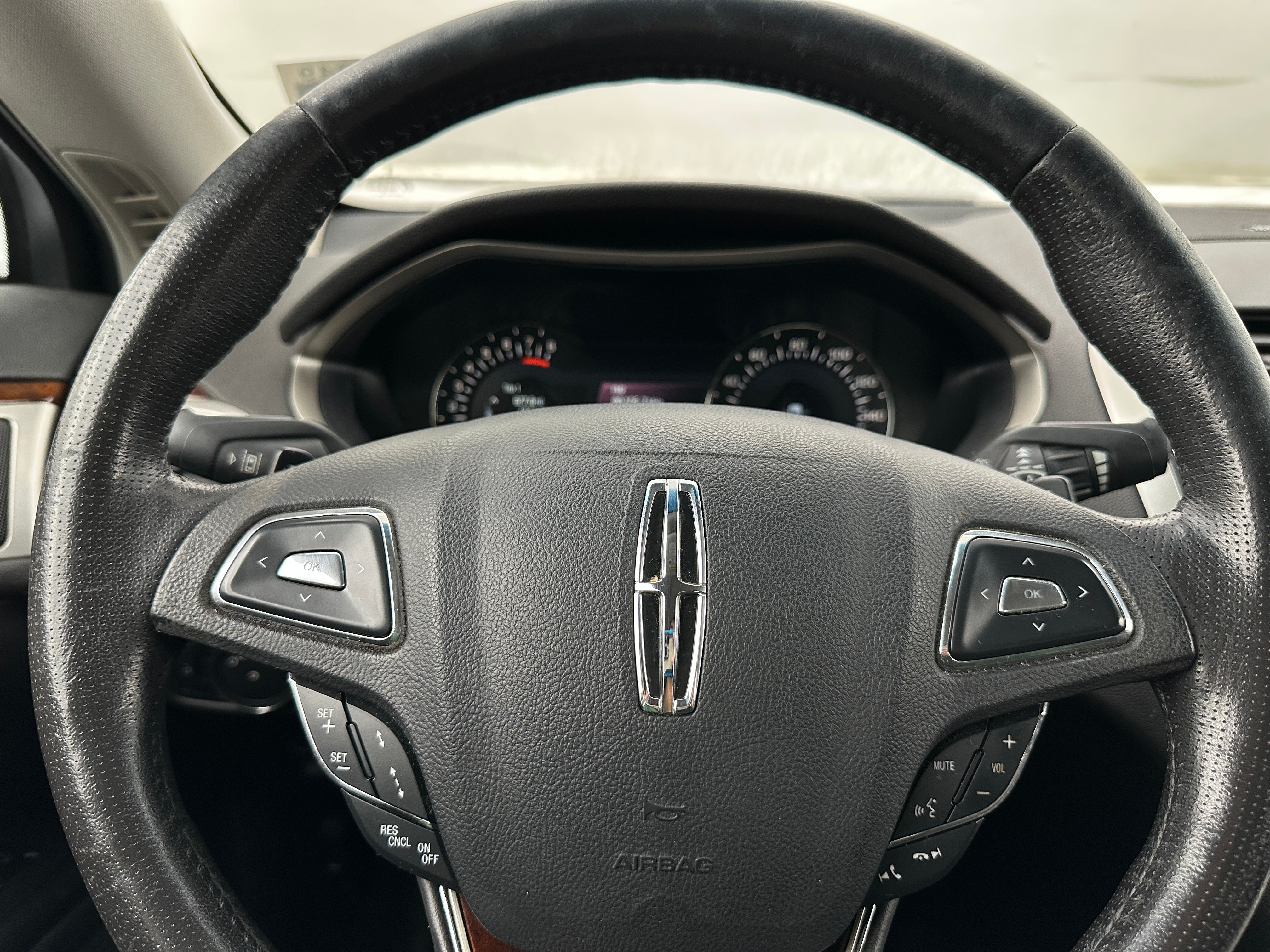 2014 Lincoln MKZ Base 4