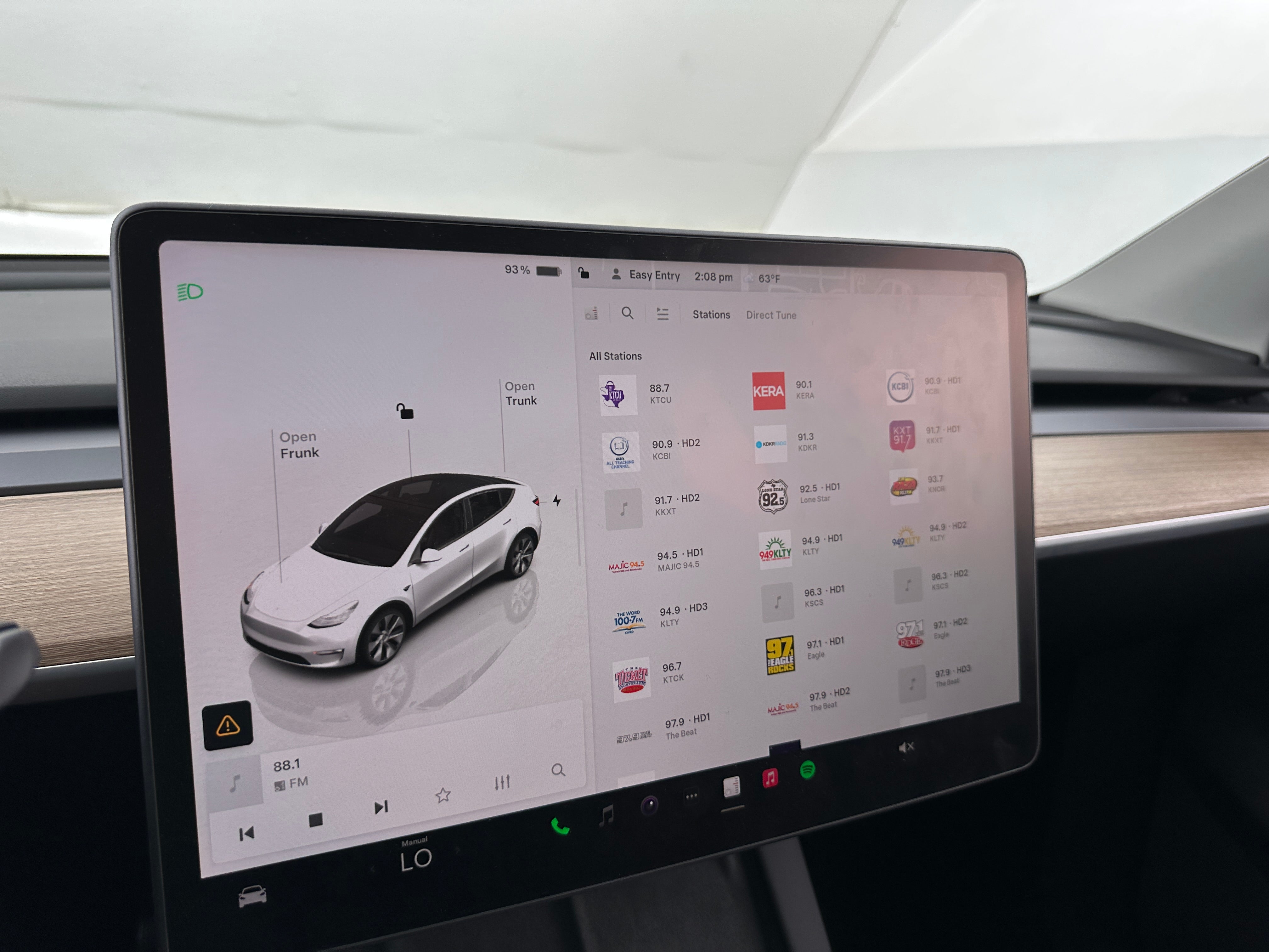 2023 Tesla Model Y Long Range 4