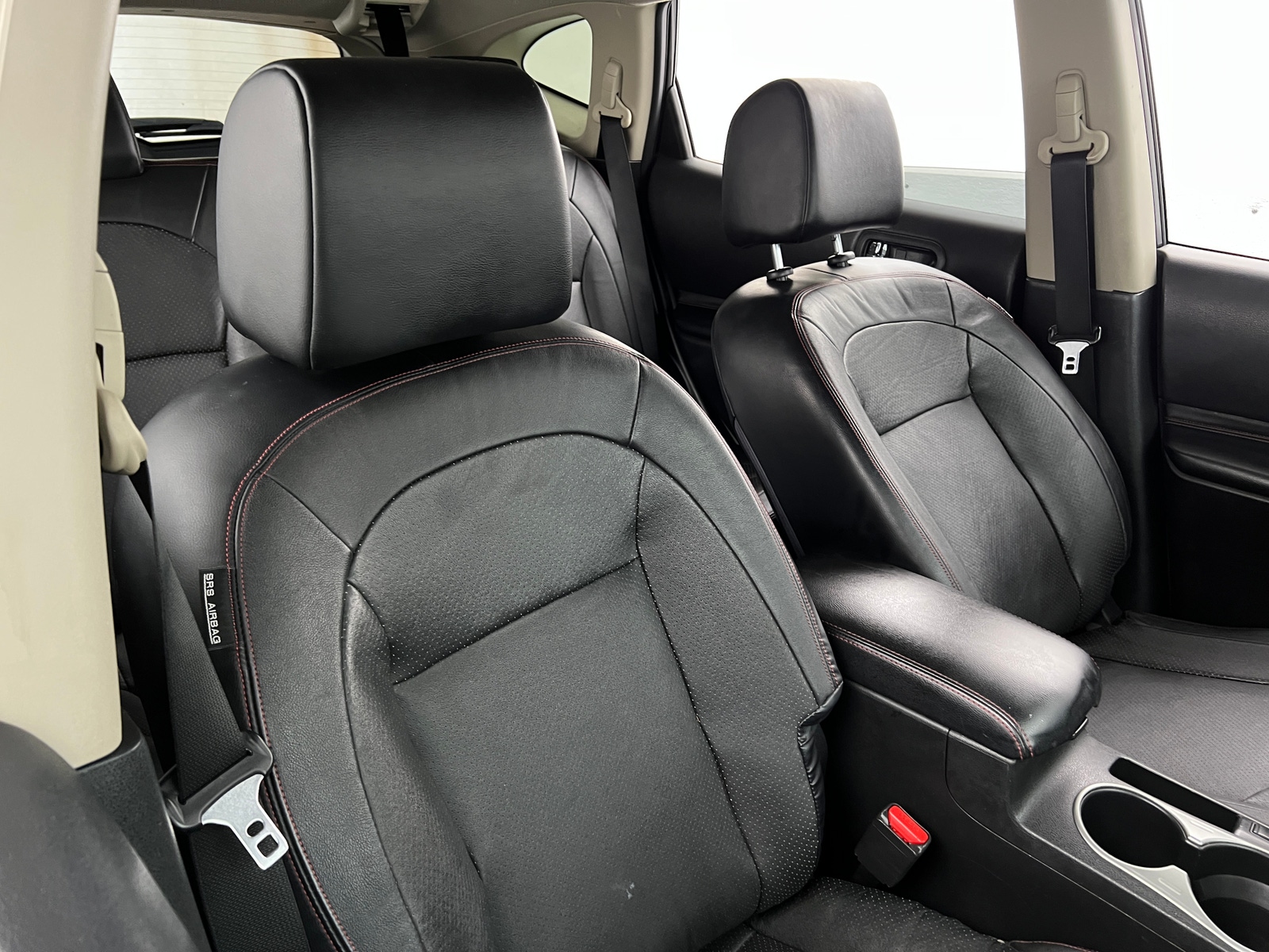 Thumbnail: 2013 Nissan Rogue - 2