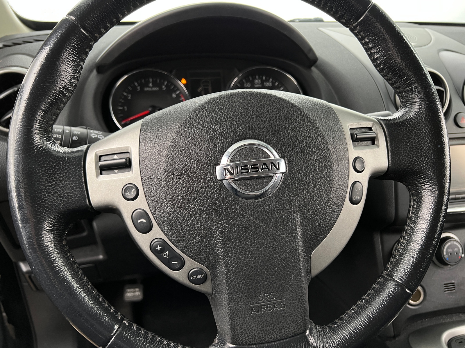 Thumbnail: 2013 Nissan Rogue - 5