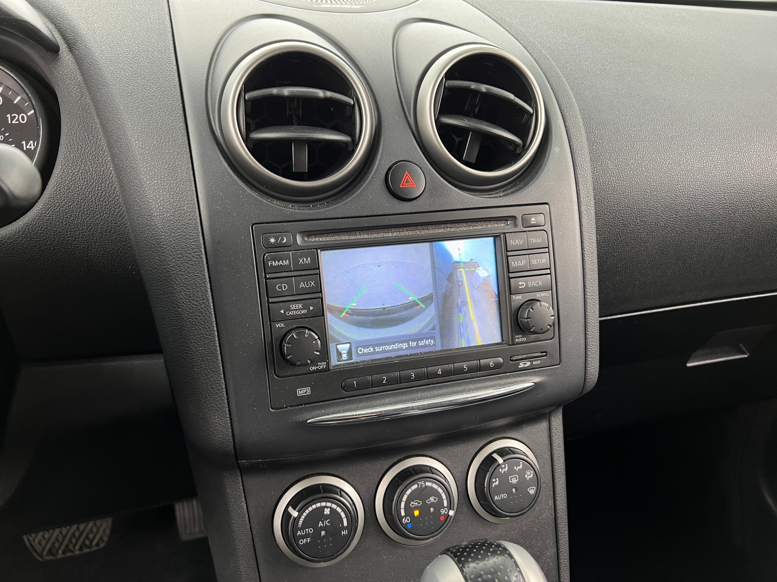 Thumbnail: 2013 Nissan Rogue - 4