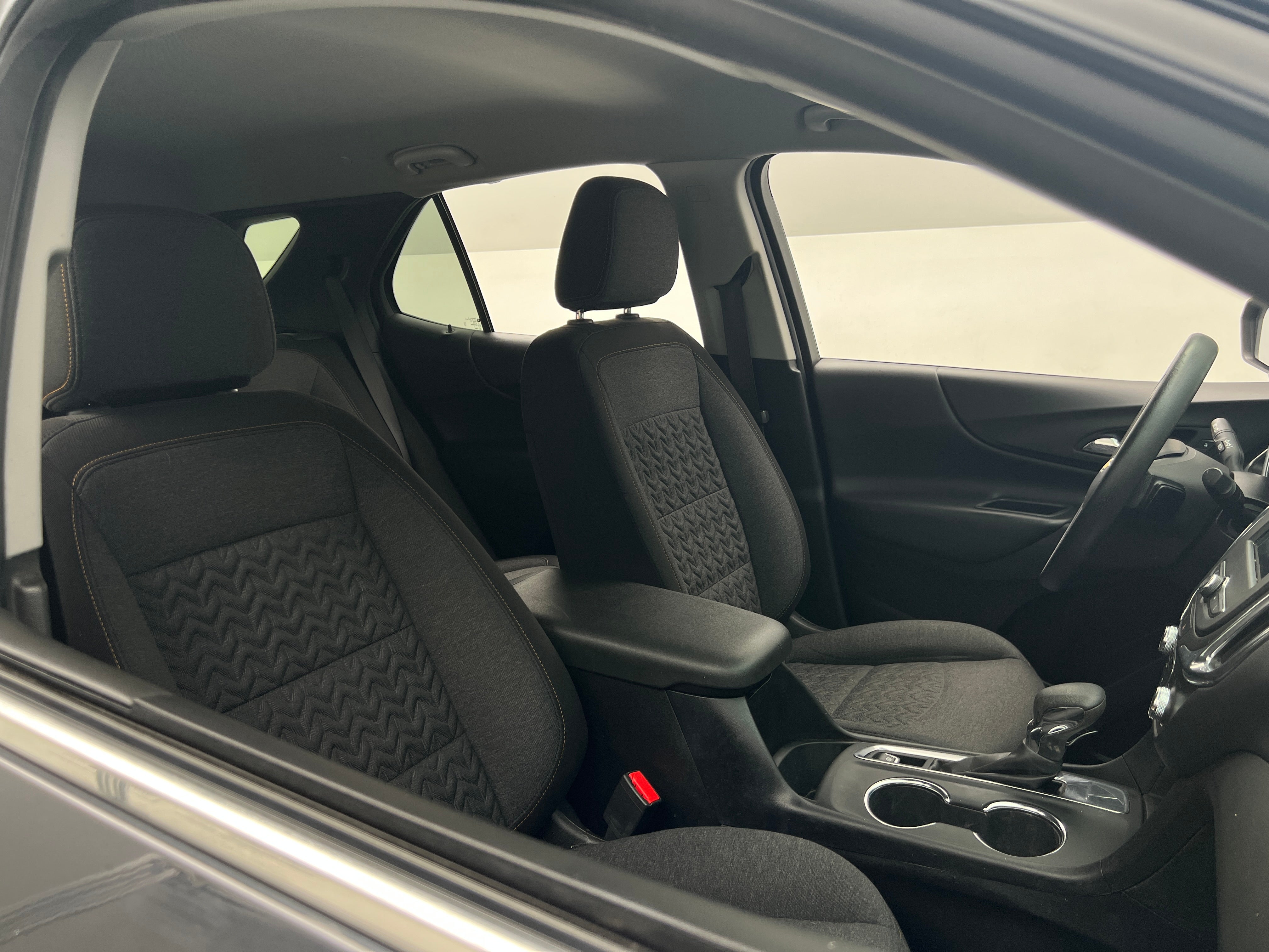 Thumbnail: 2022 Chevrolet Equinox - 2