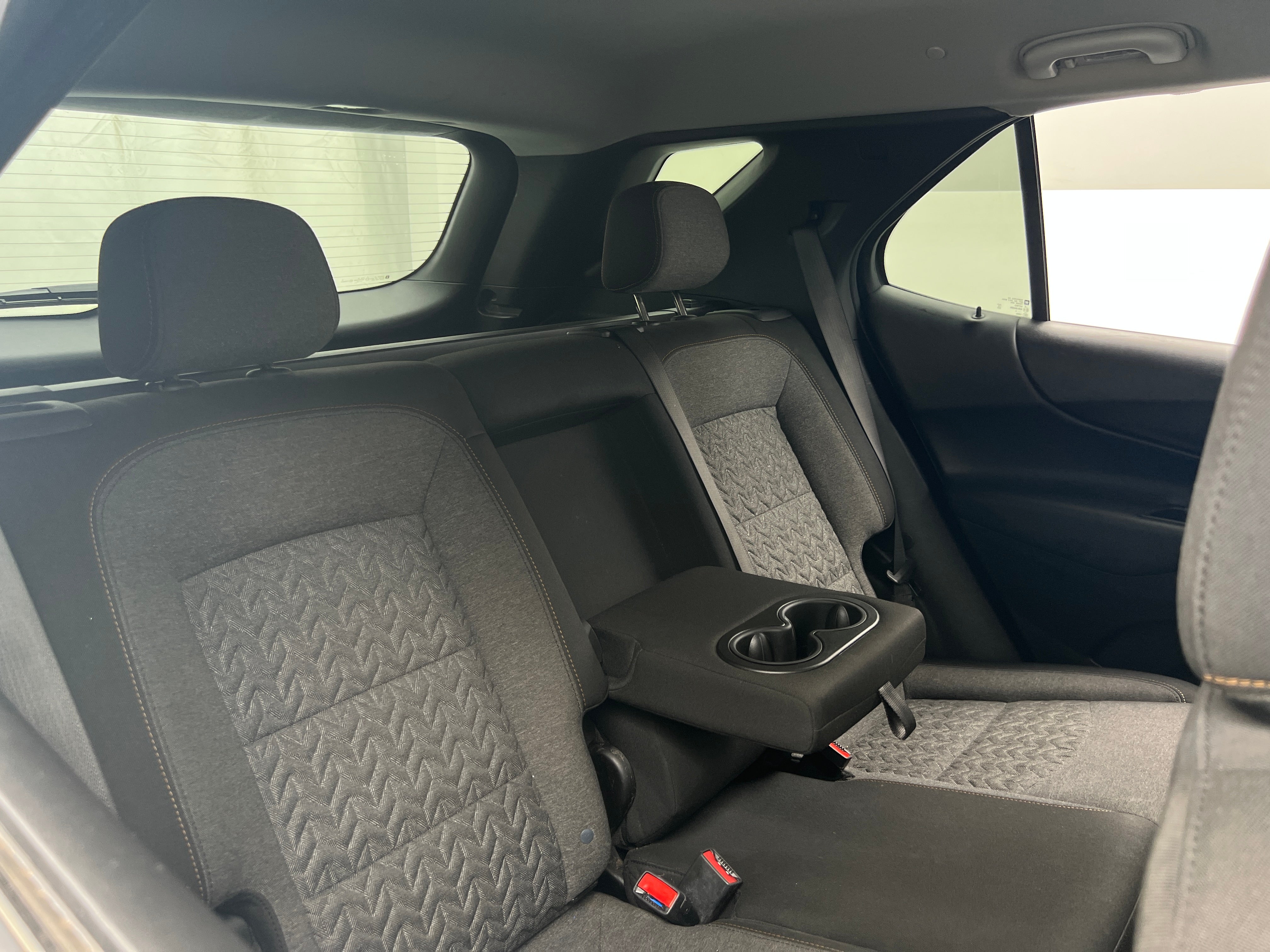 Thumbnail: 2022 Chevrolet Equinox - 6