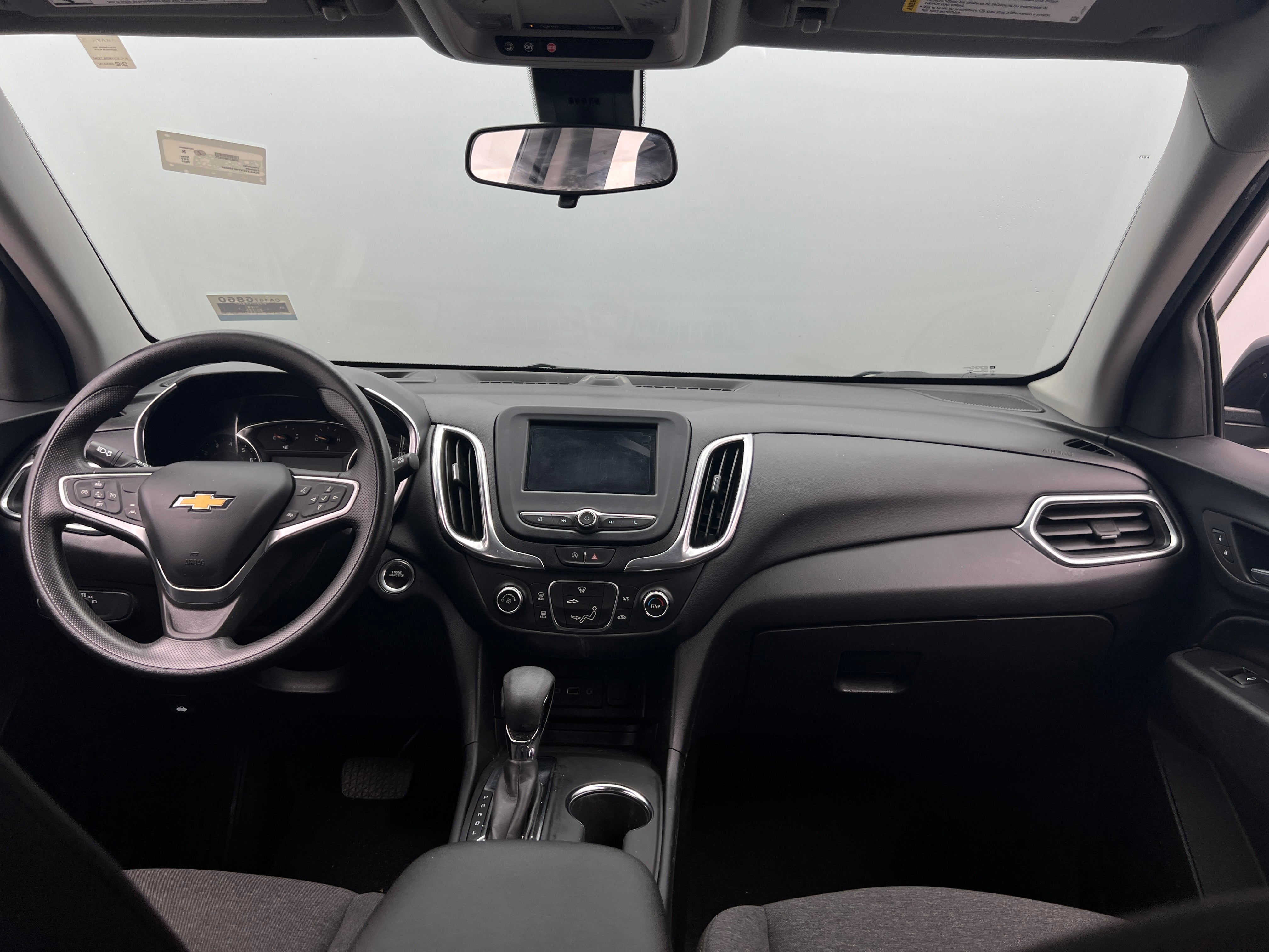 Thumbnail: 2022 Chevrolet Equinox - 3