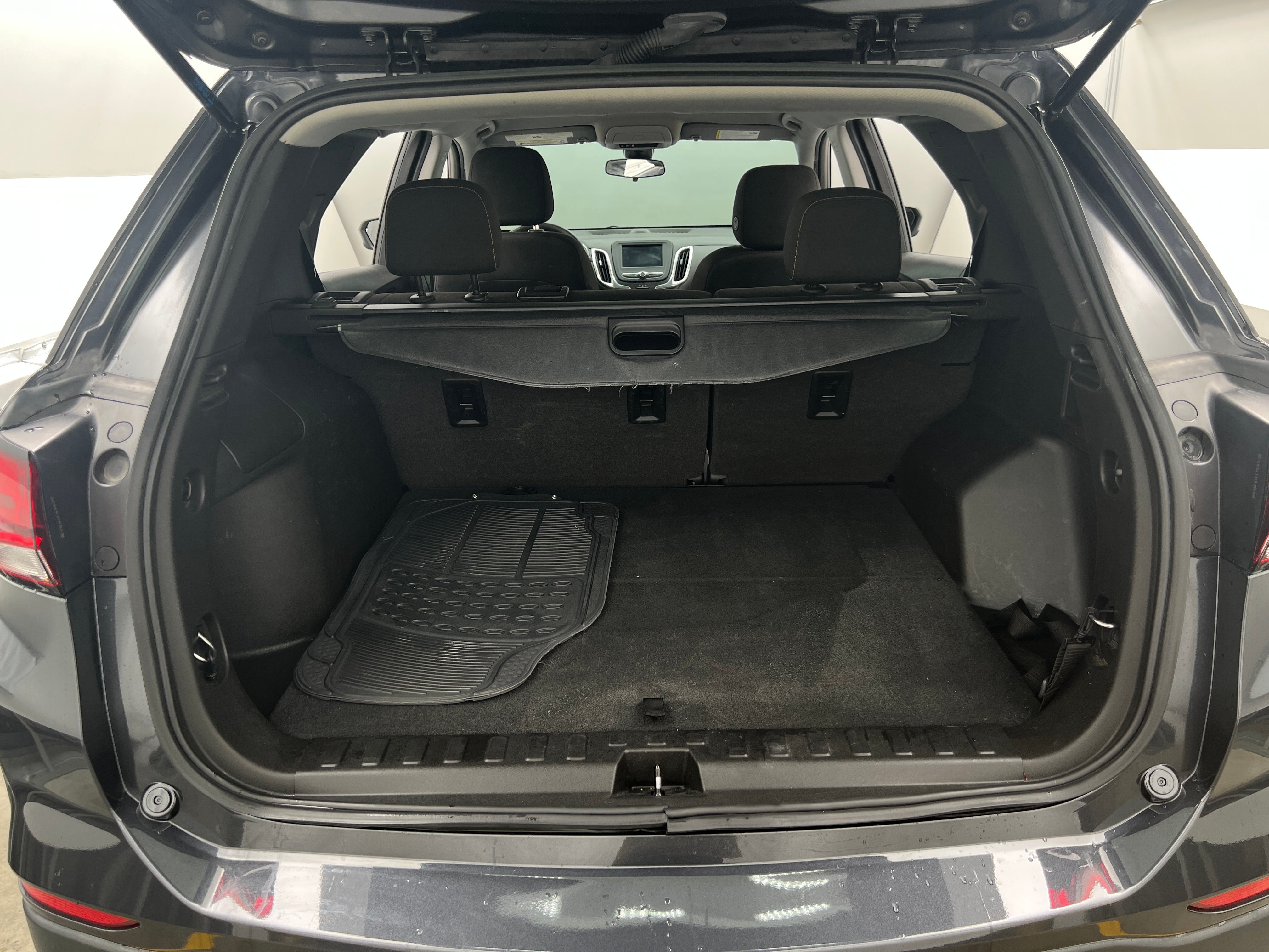 Thumbnail: 2022 Chevrolet Equinox - 7