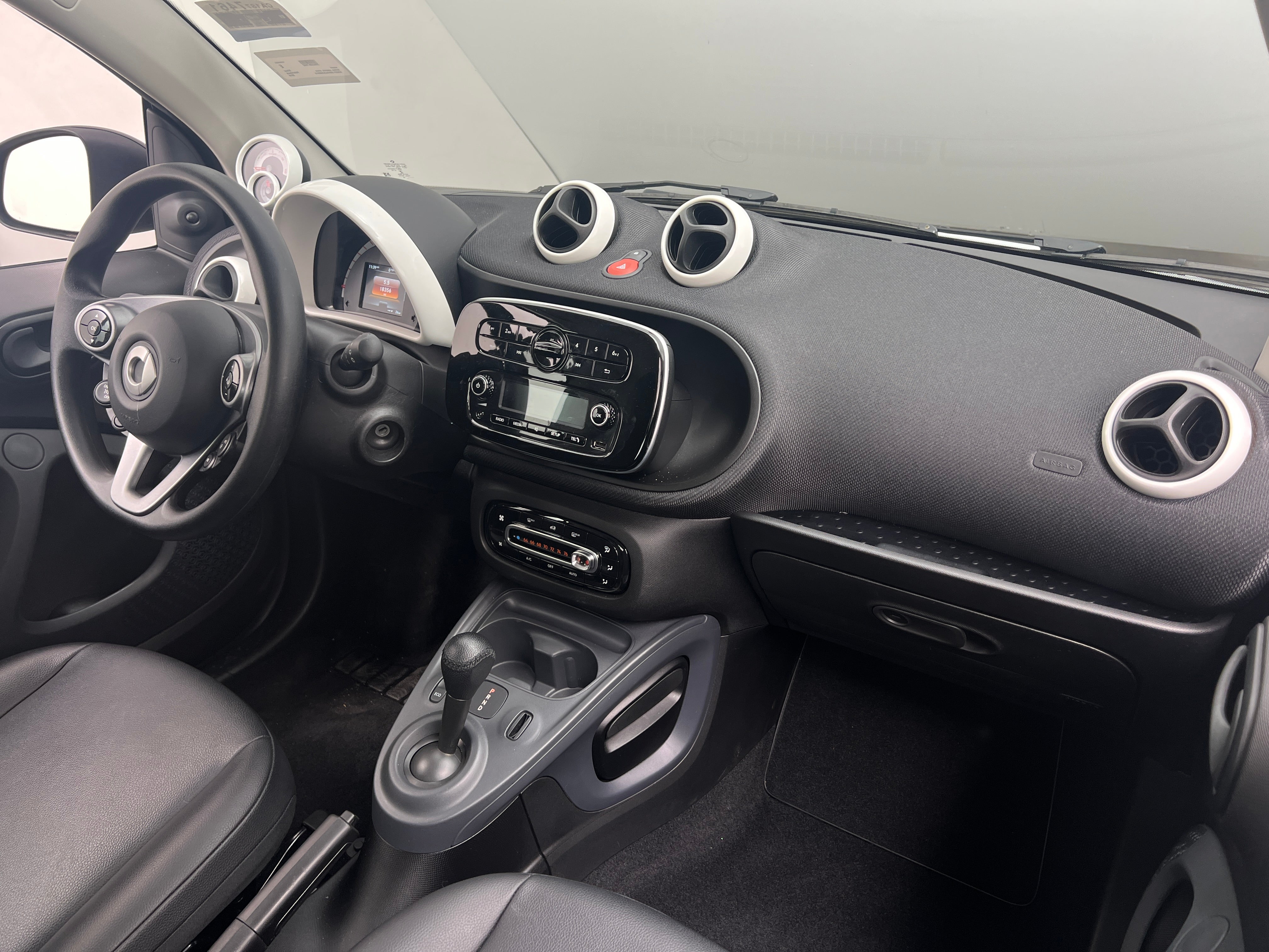 2018 smart fortwo Prime 2