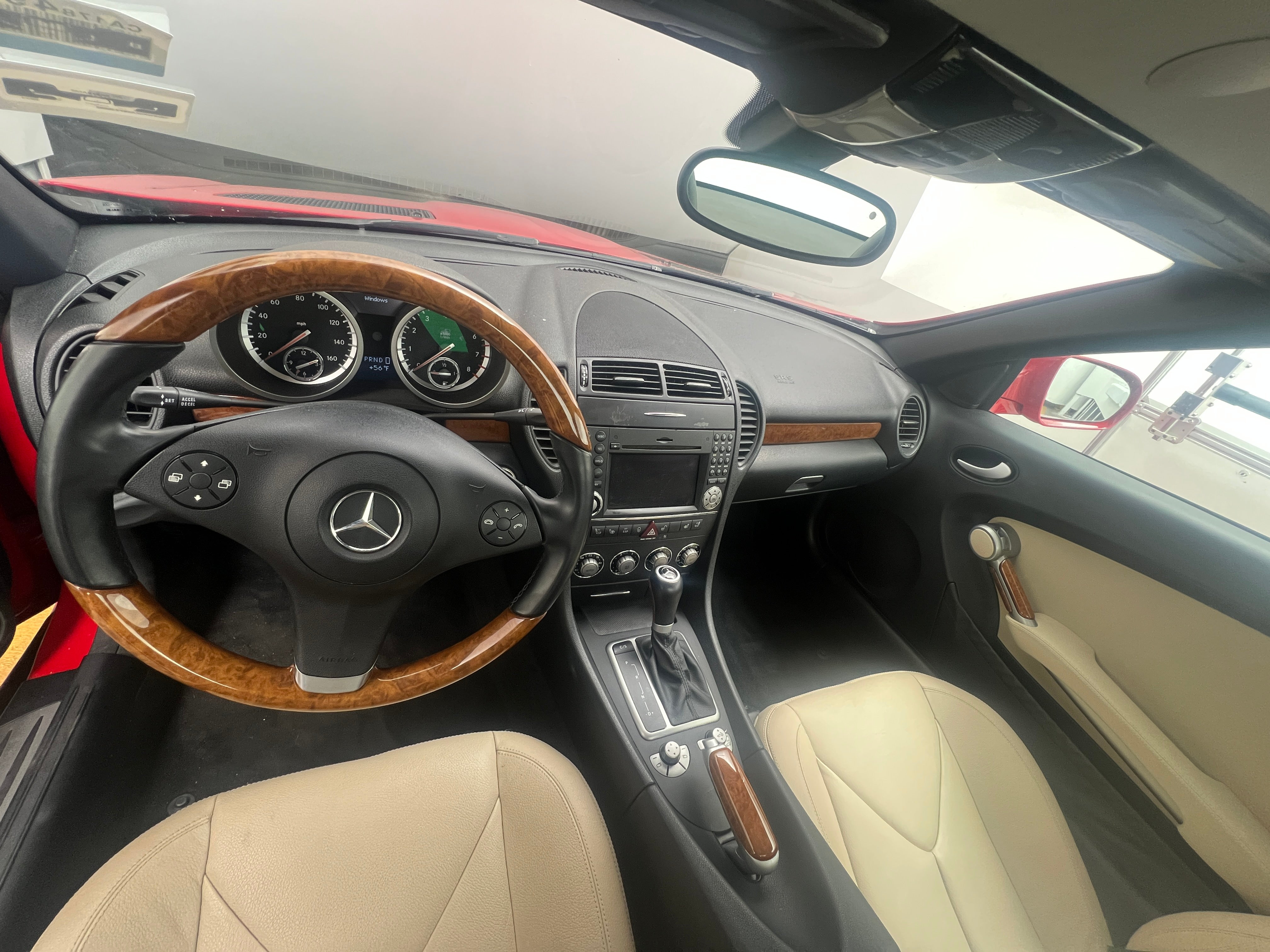 2011 Mercedes-Benz SLK 300 3