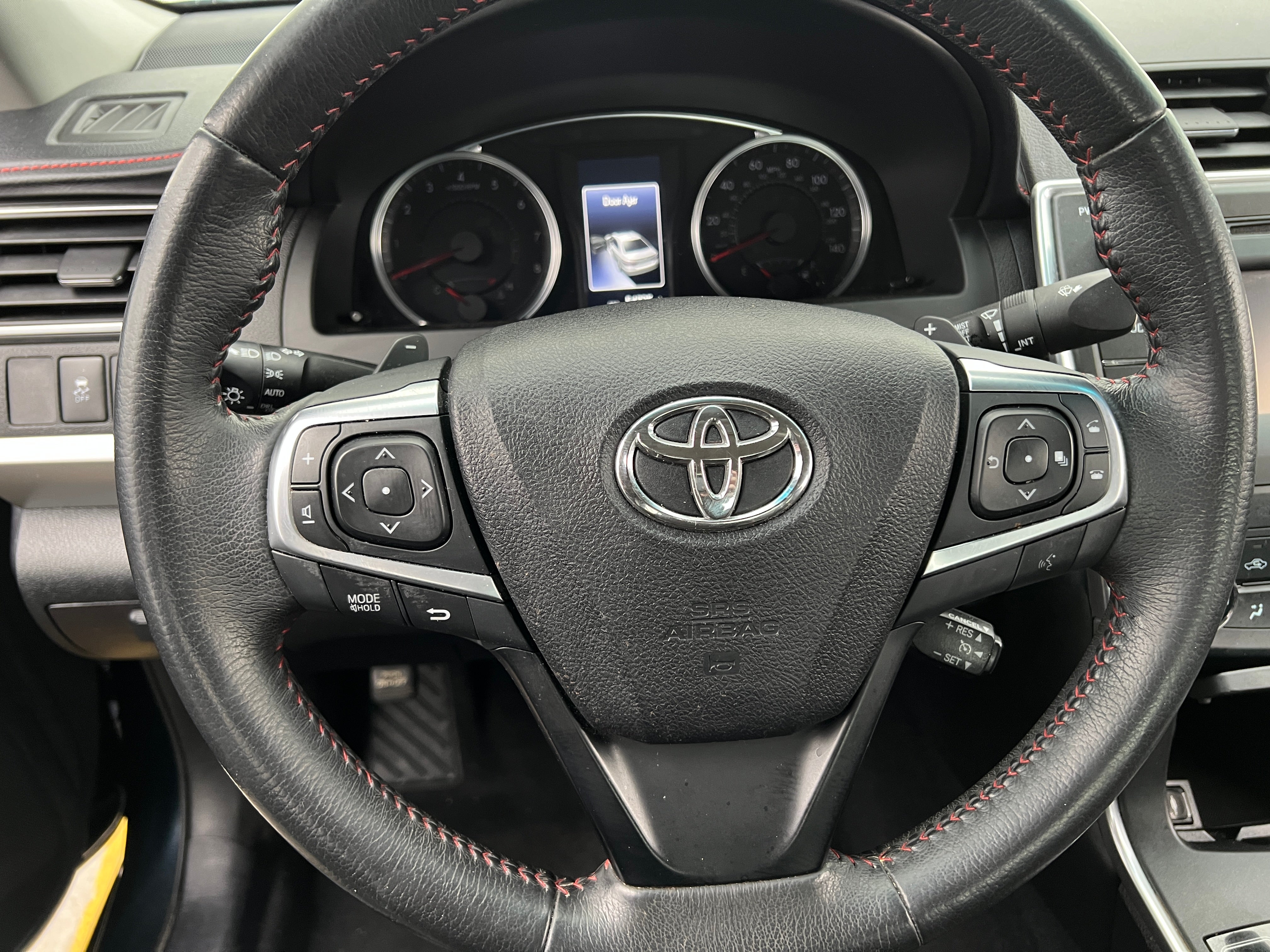 2017 Toyota Camry SE 5