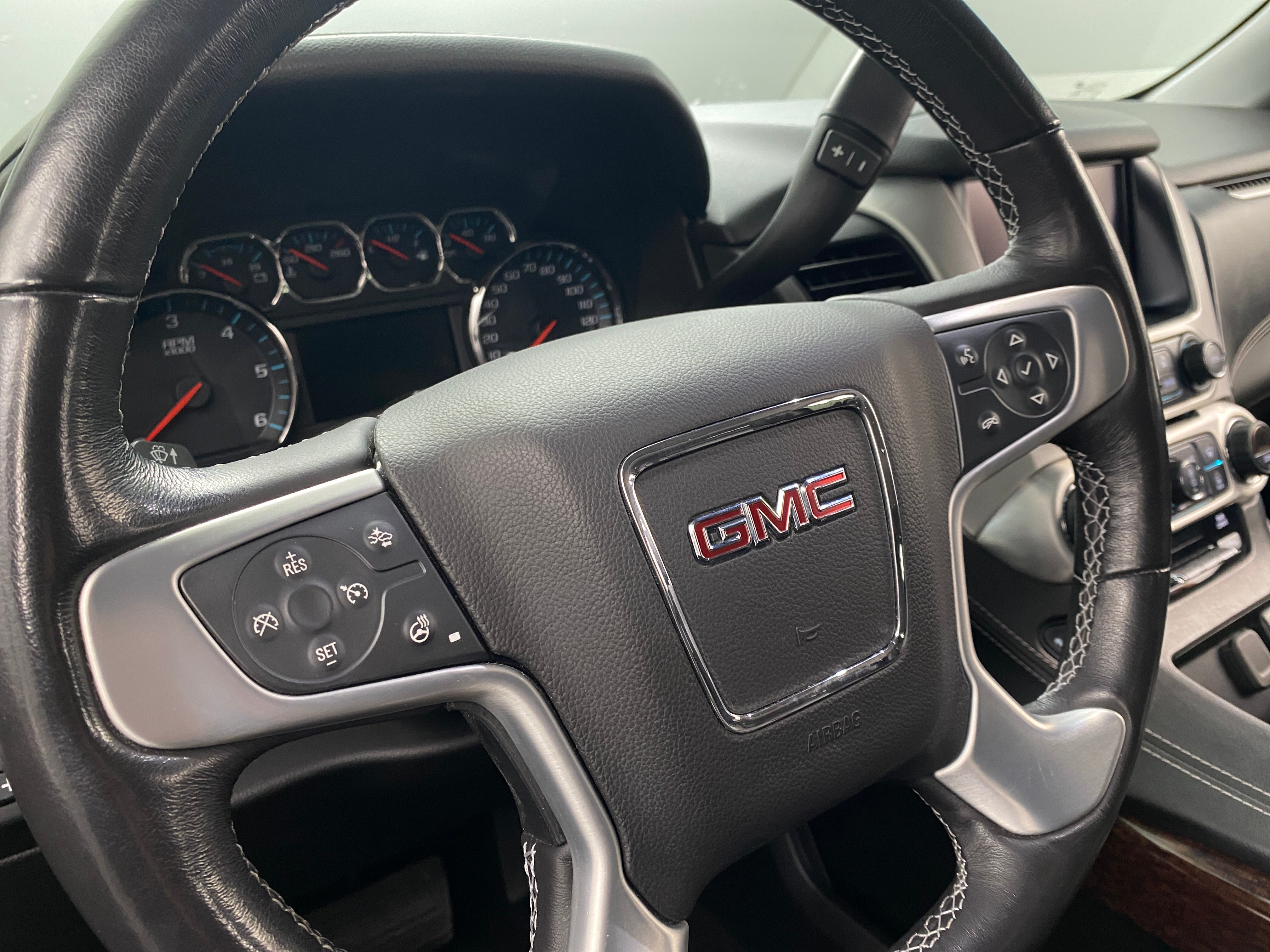 2018 GMC Yukon SLT 4