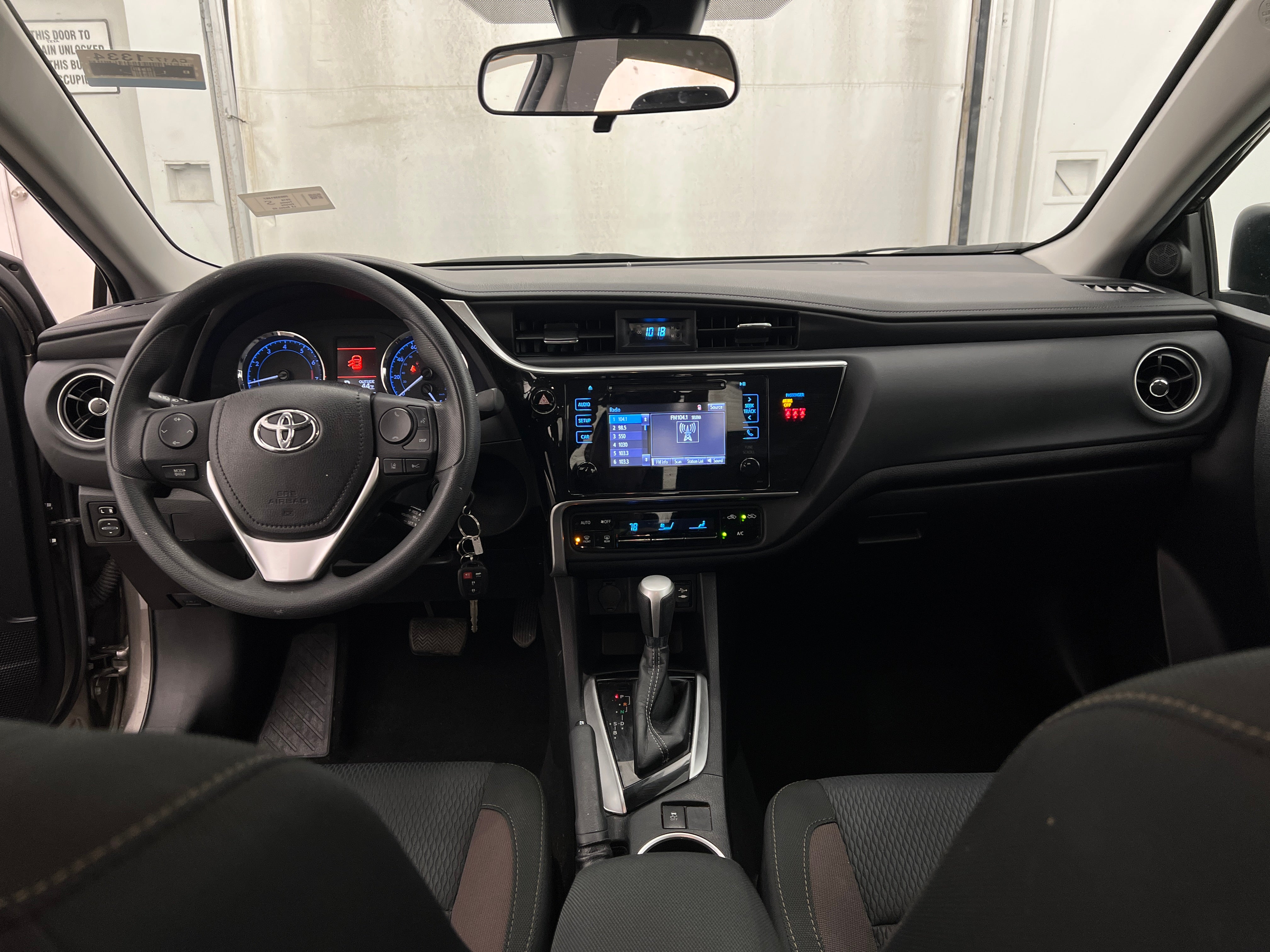 2019 Toyota Corolla LE 3