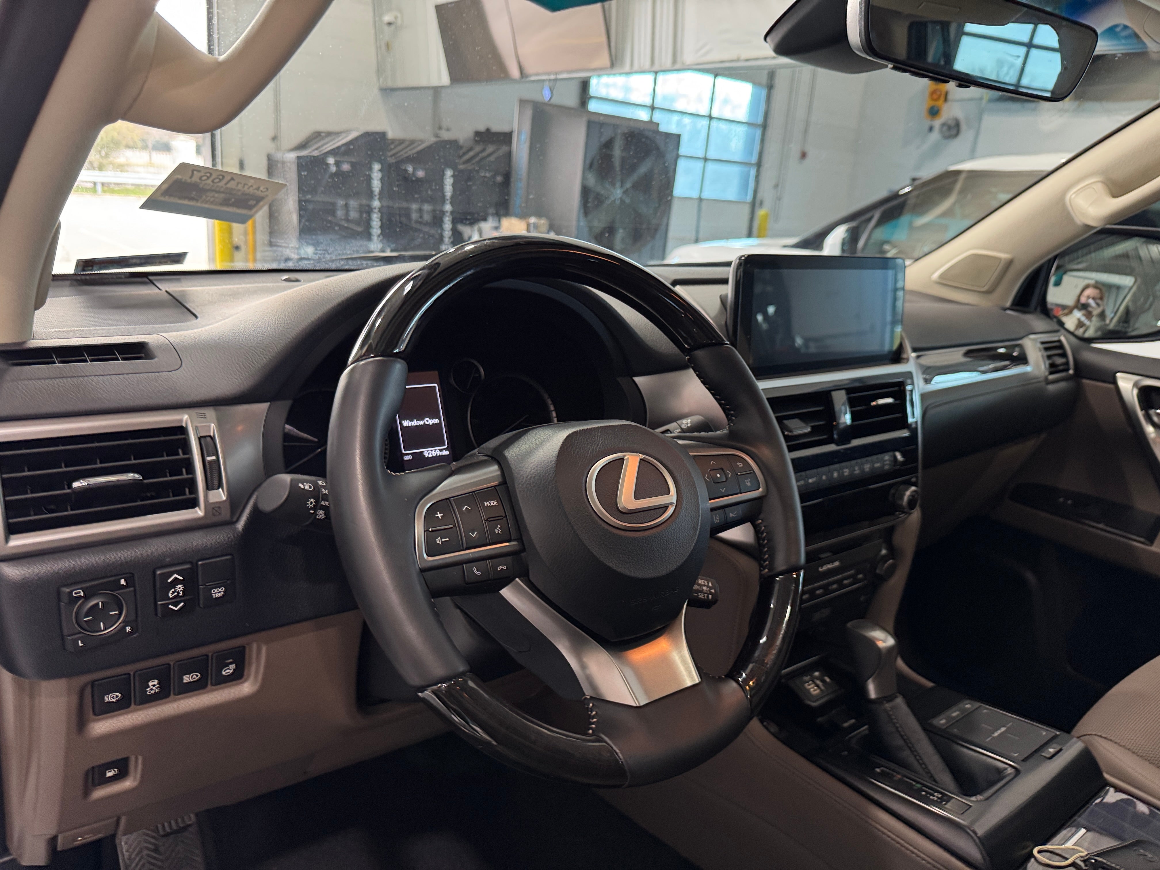 2023 Lexus GX 460 5