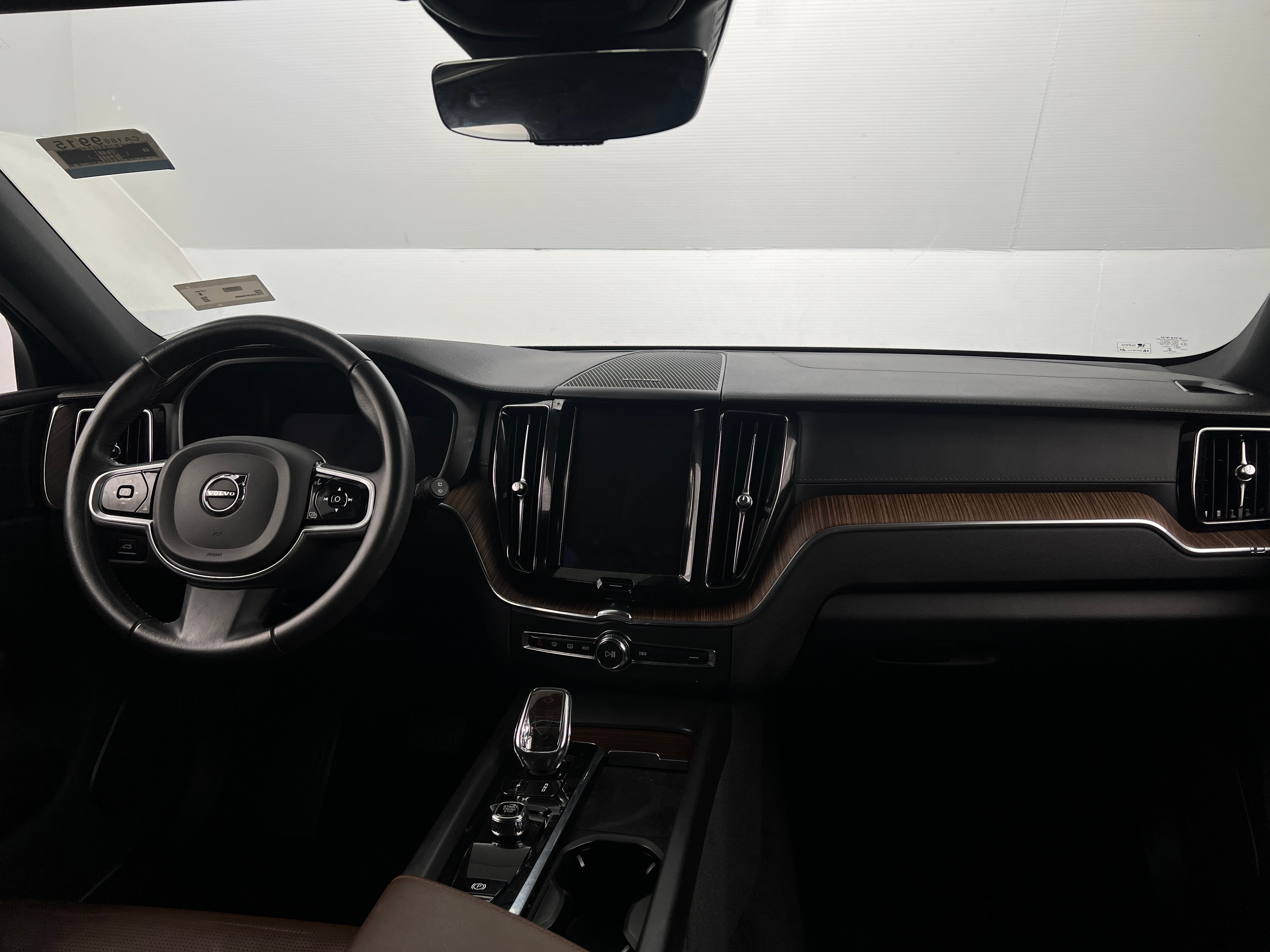 2022 Volvo XC60 B5 Inscription 2