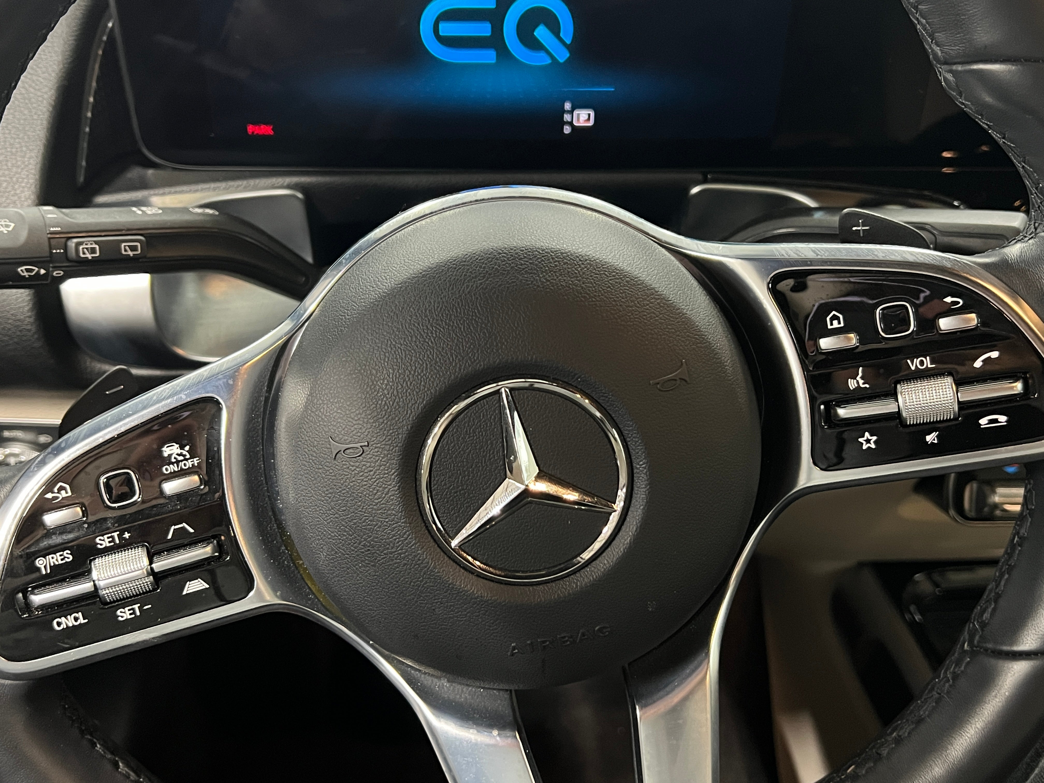 2023 Mercedes-Benz EQB 300 5