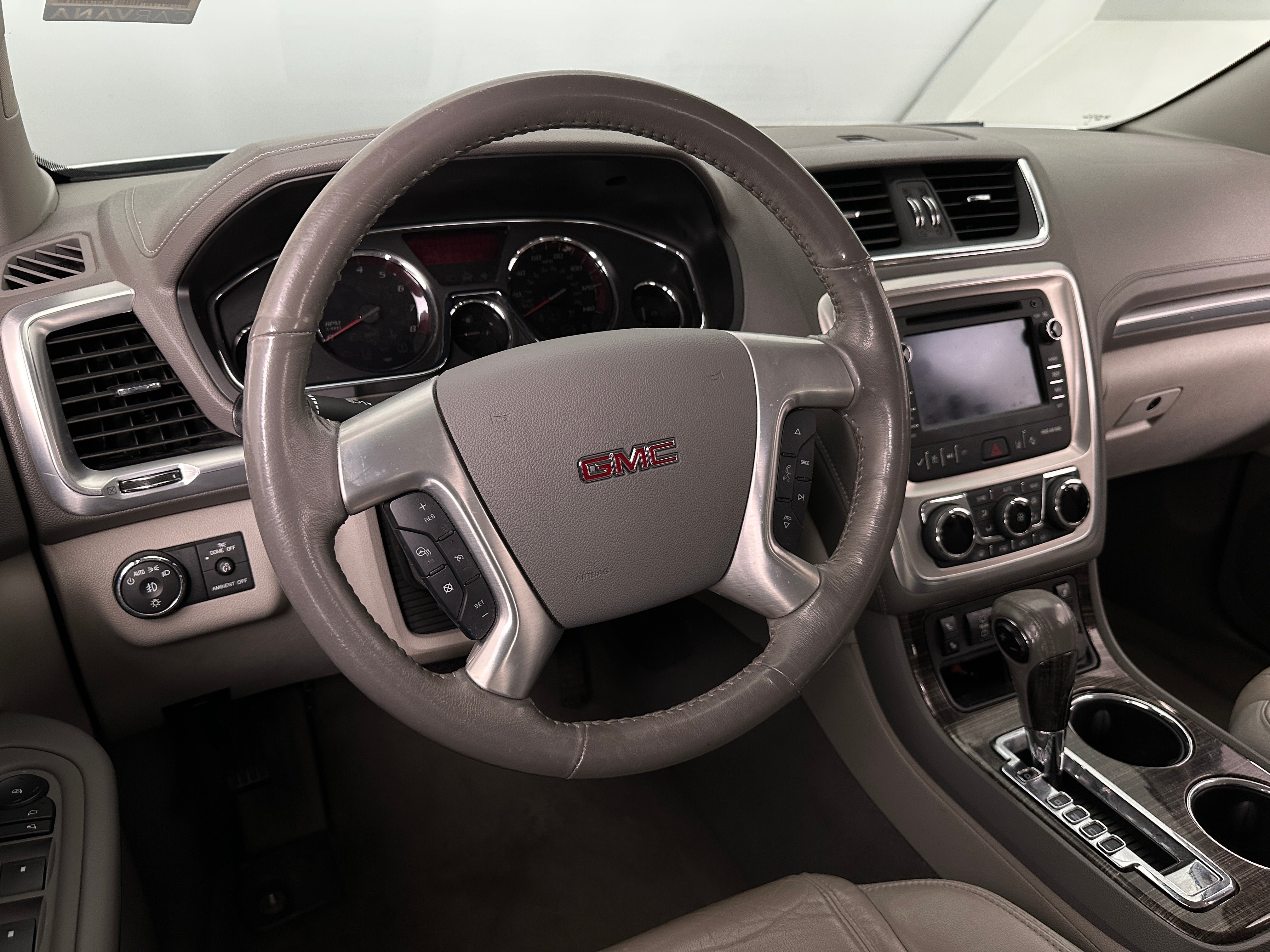 2017 GMC Acadia  5