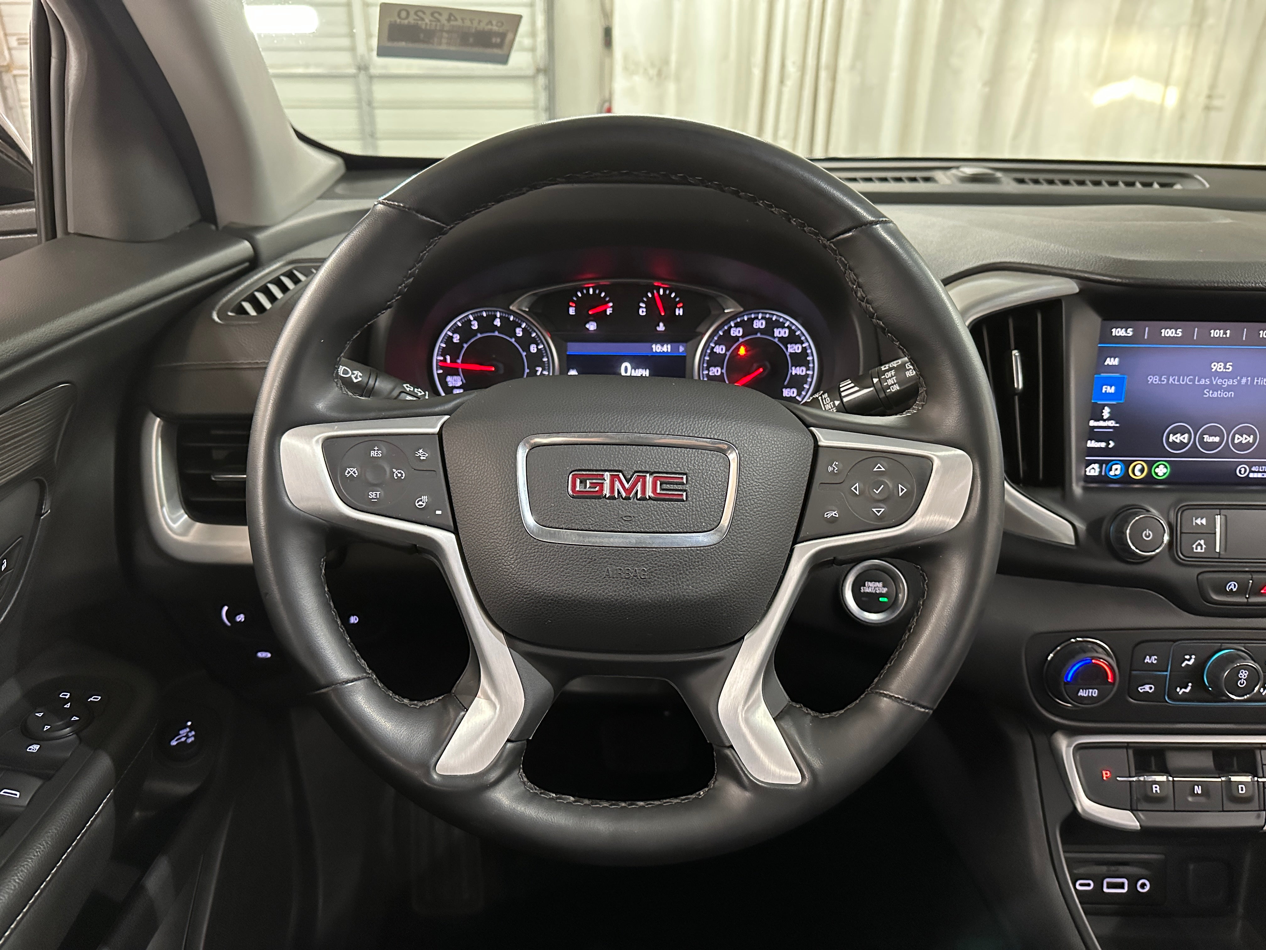 2023 GMC Terrain SLT 4