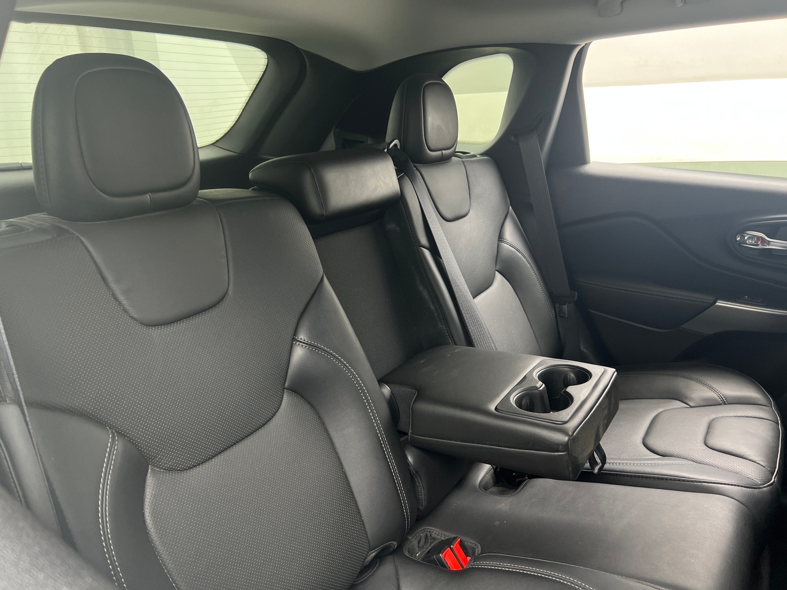 Thumbnail: 2021 Jeep Cherokee - 5