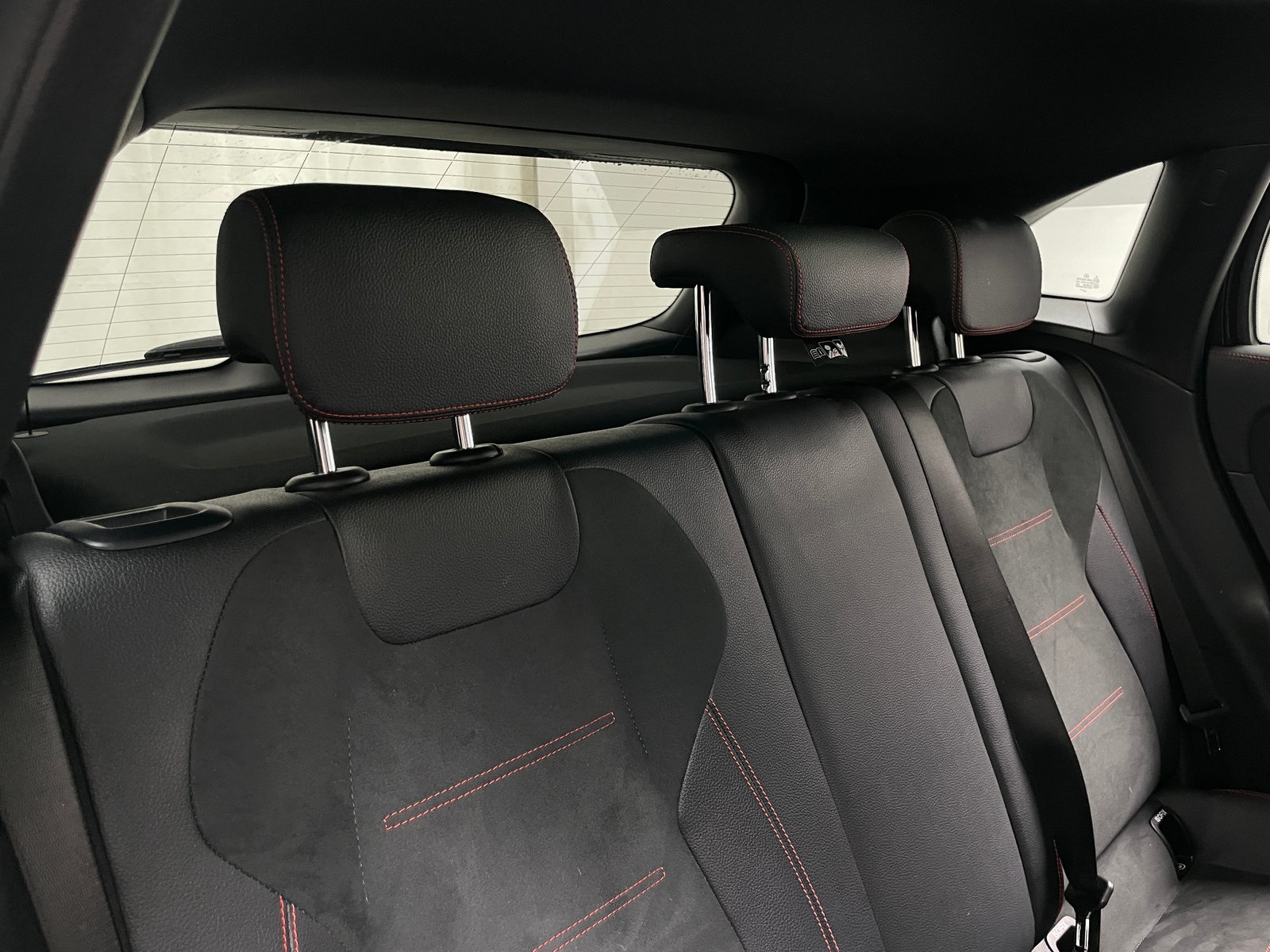 Thumbnail: 2021 Mercedes-Benz GLA - 6