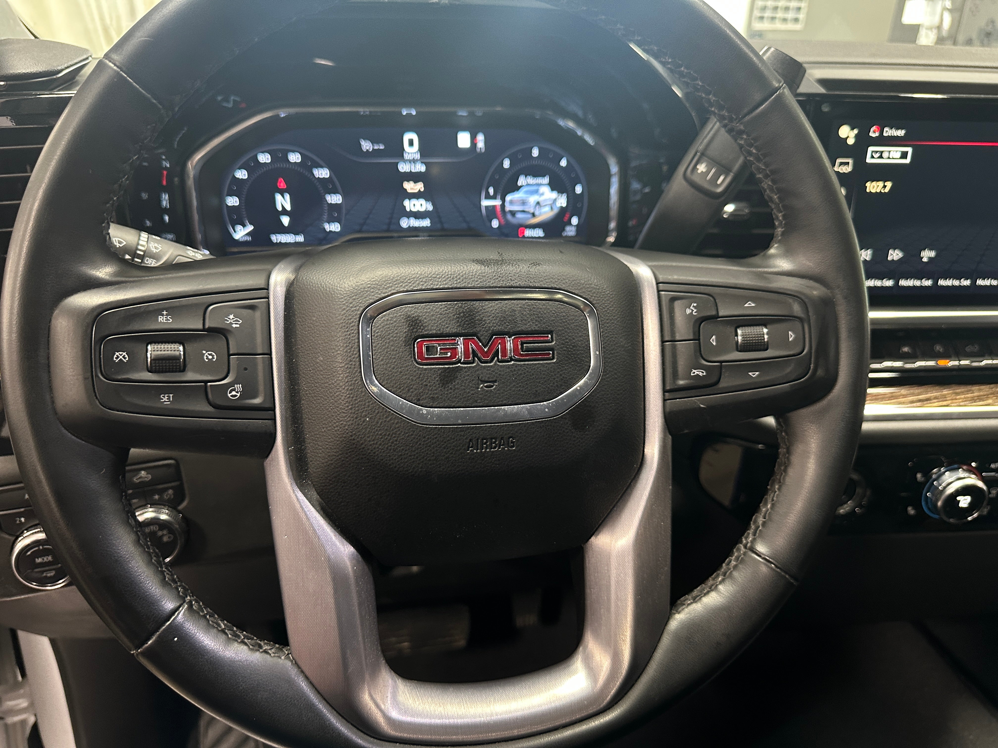 2023 GMC Sierra 1500 SLE 5