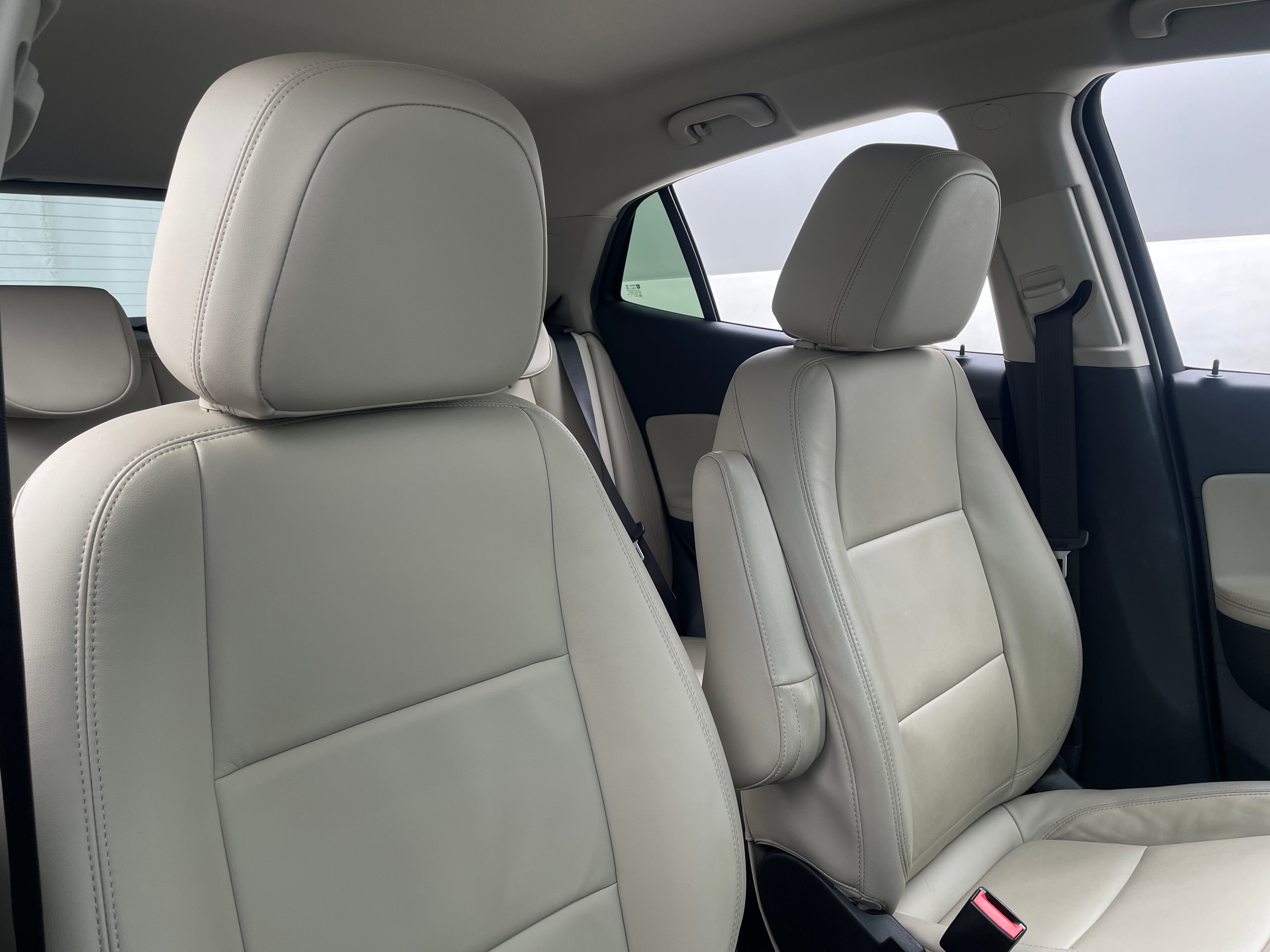 2018 Buick Encore Premium 2