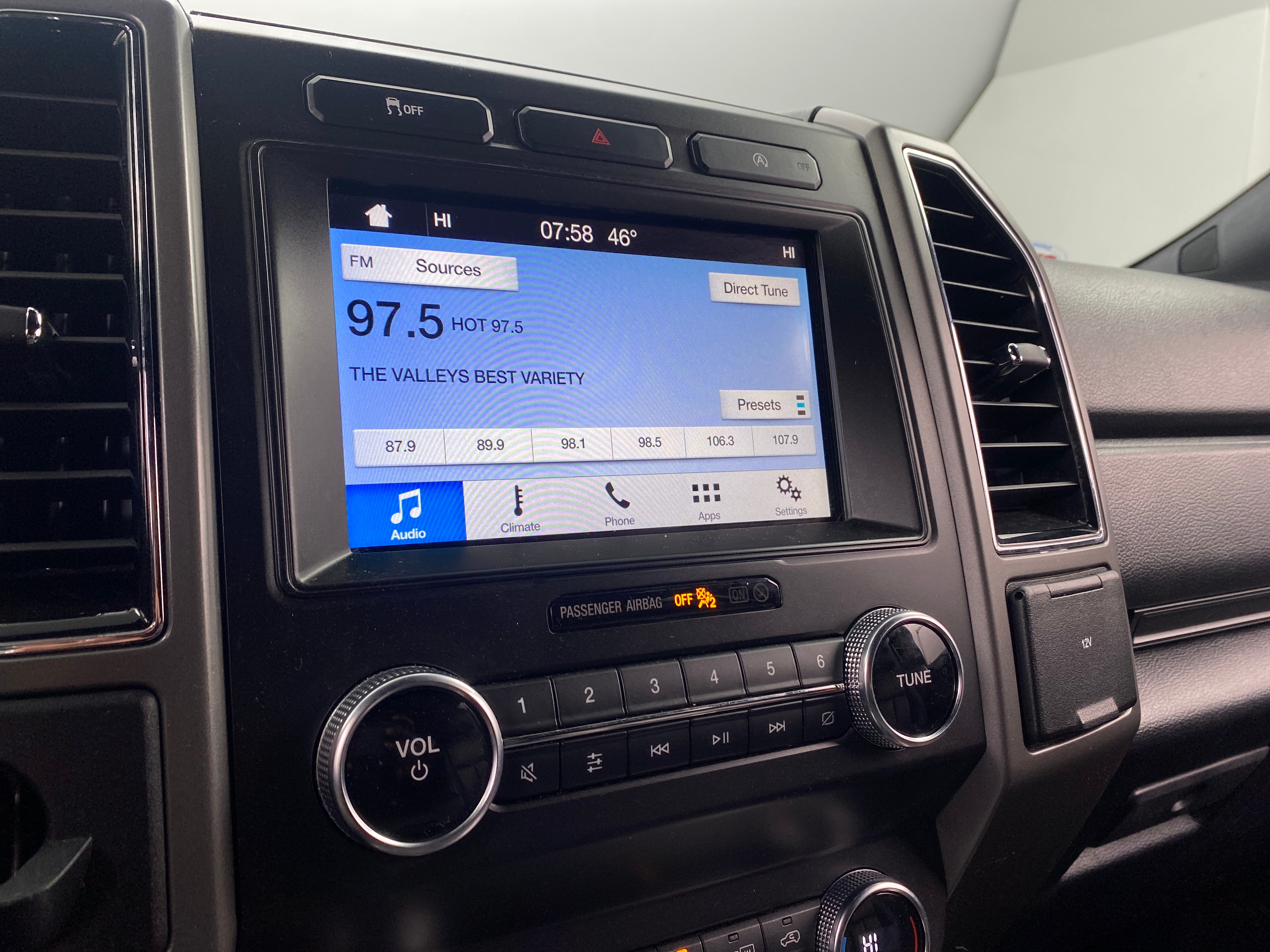 Thumbnail: 2019 Ford Expedition - 4