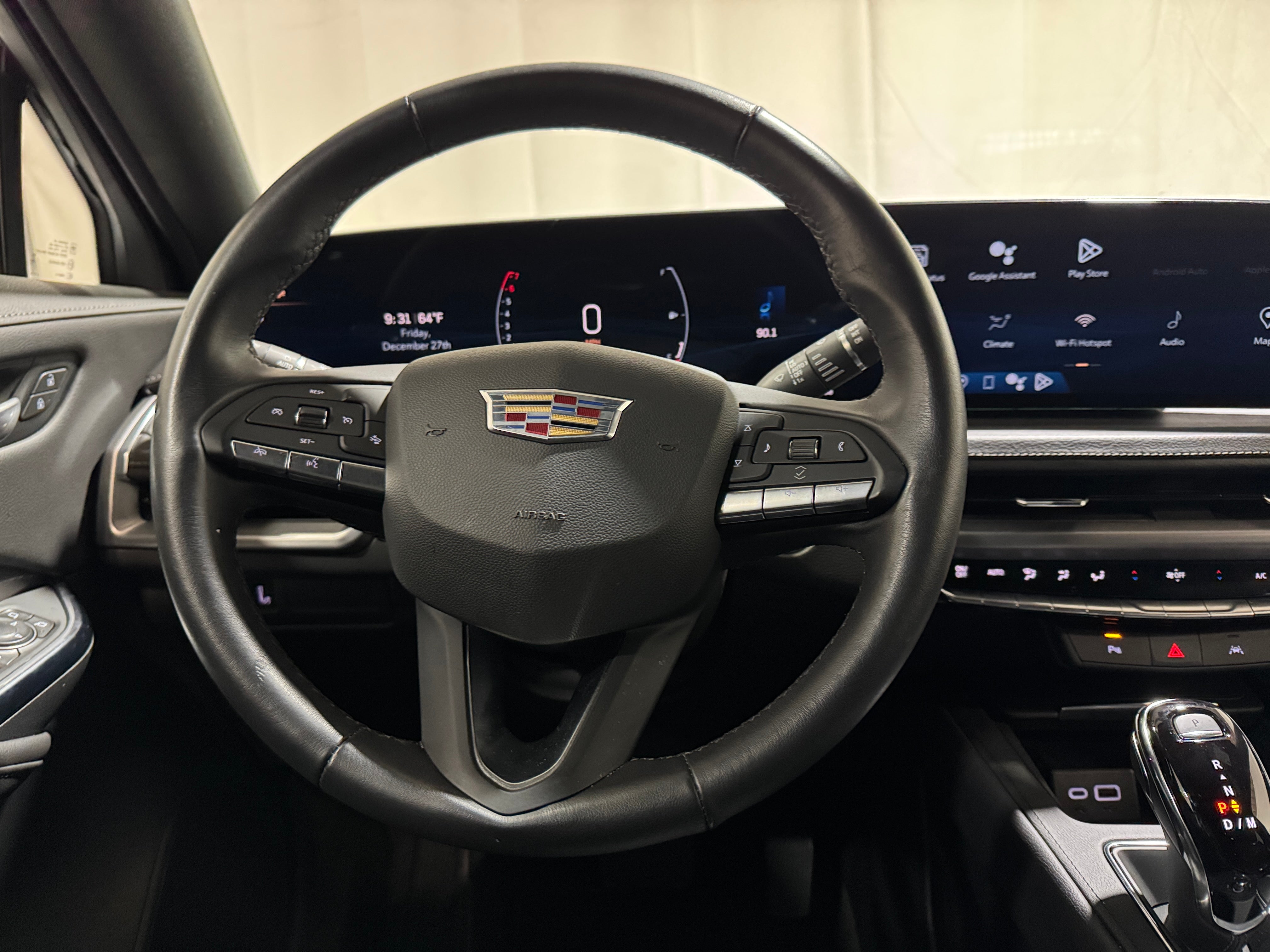 2024 Cadillac XT4 Premium Luxury 4