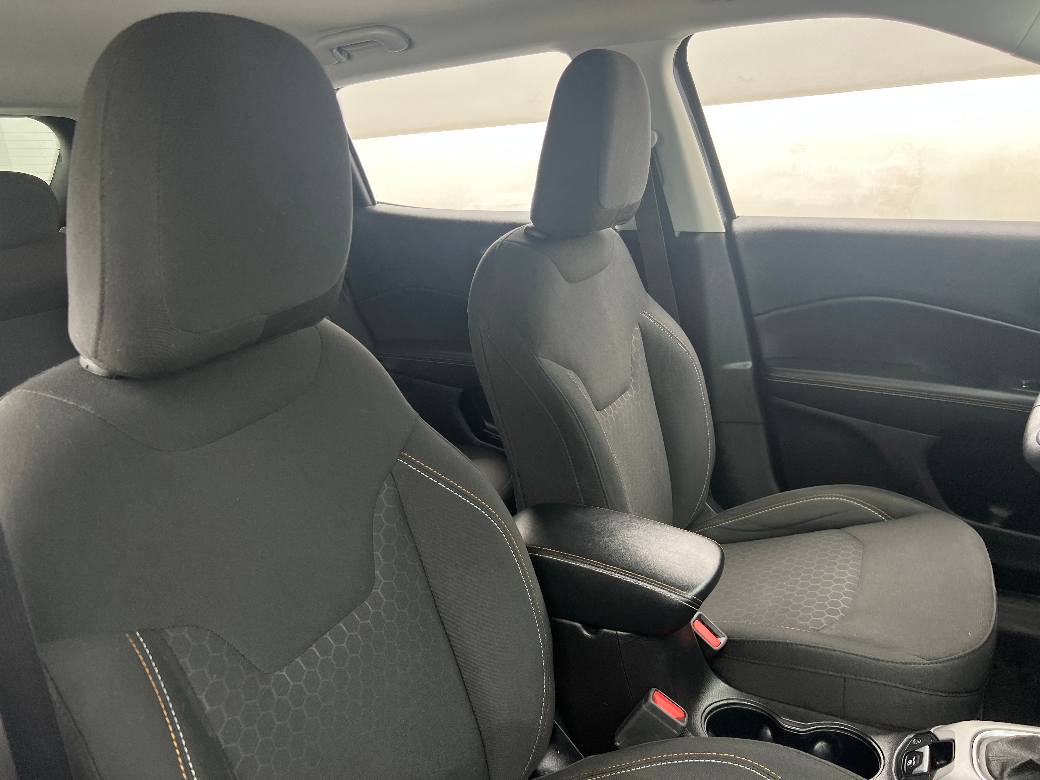 2018 Jeep Compass Sport 2