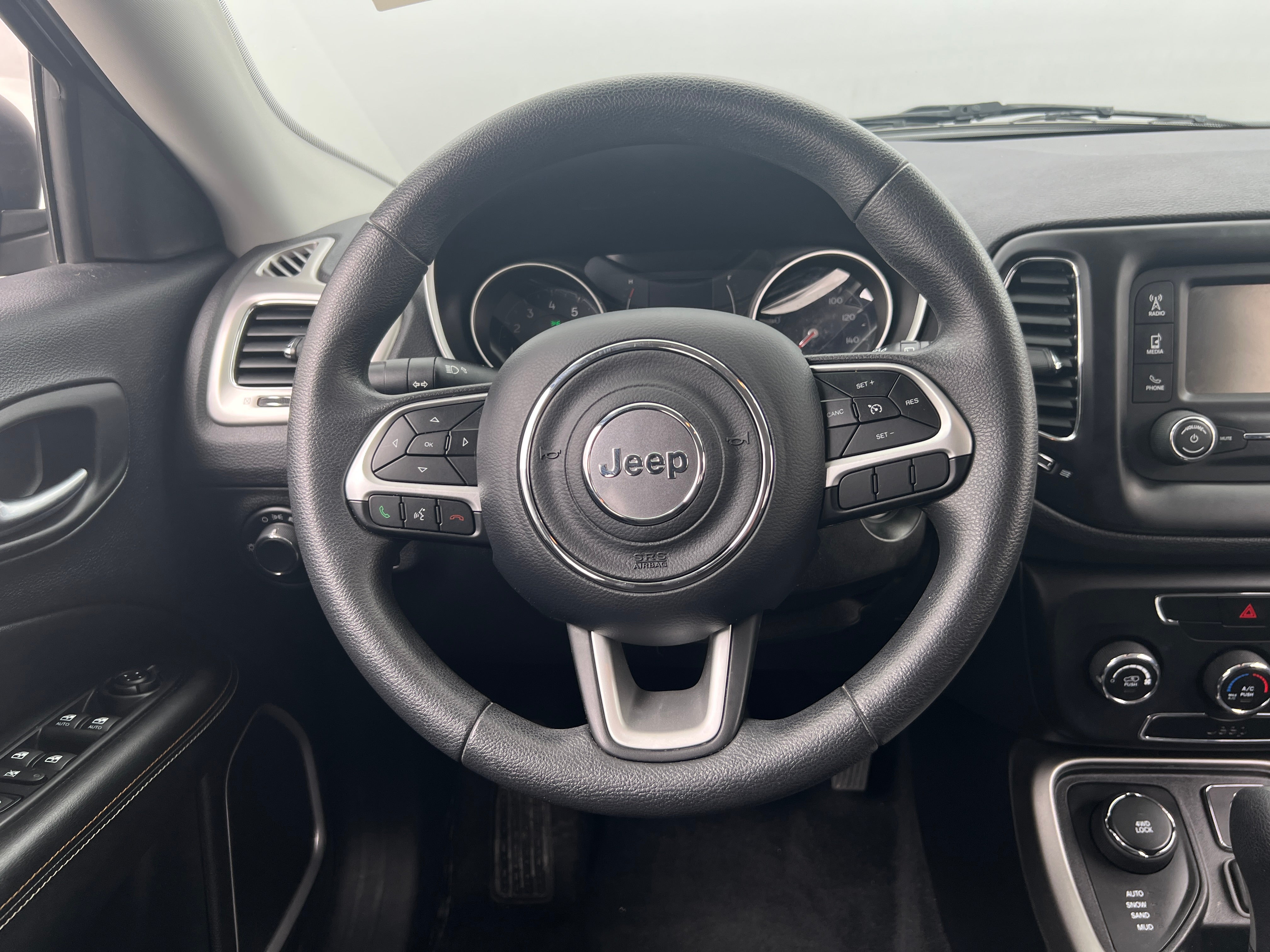 2018 Jeep Compass Sport 5